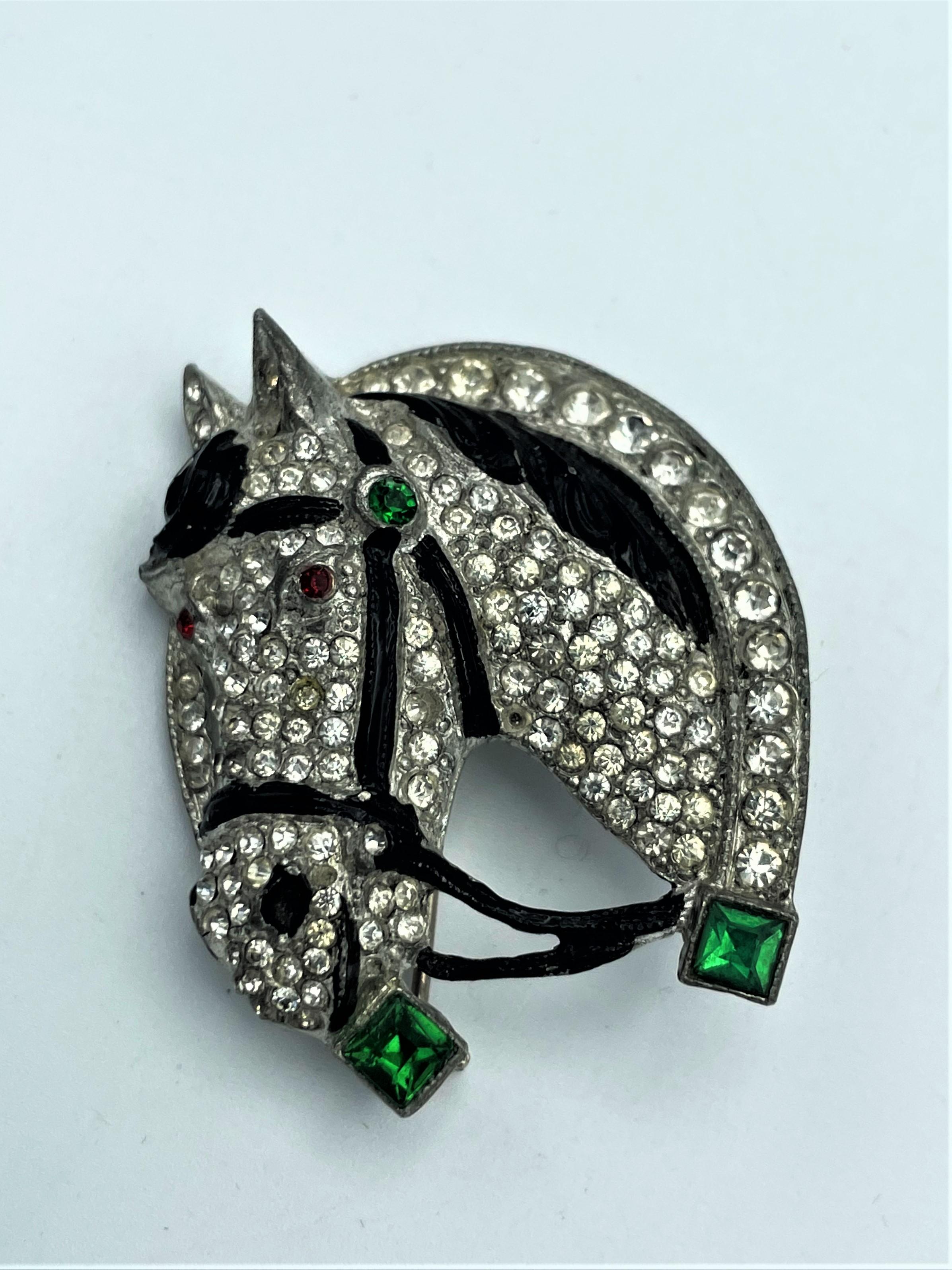 Artisan Vintage Staret pony head brooch in horseshoe, rhinestones, 1930s USA  For Sale