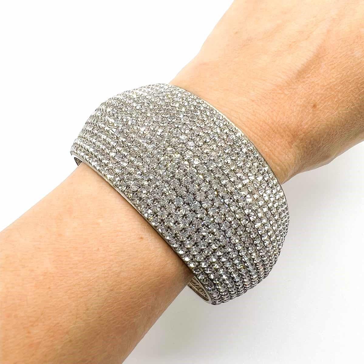 Vintage Statement Diamante Bangle 1990s In Good Condition For Sale In Wilmslow, GB