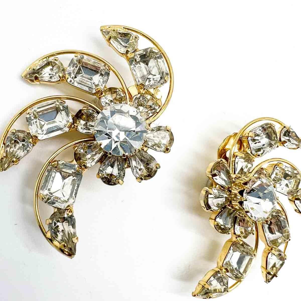 Women's Vintage Statement Fancy Cut Crystal Swirl Earrings 1980s For Sale