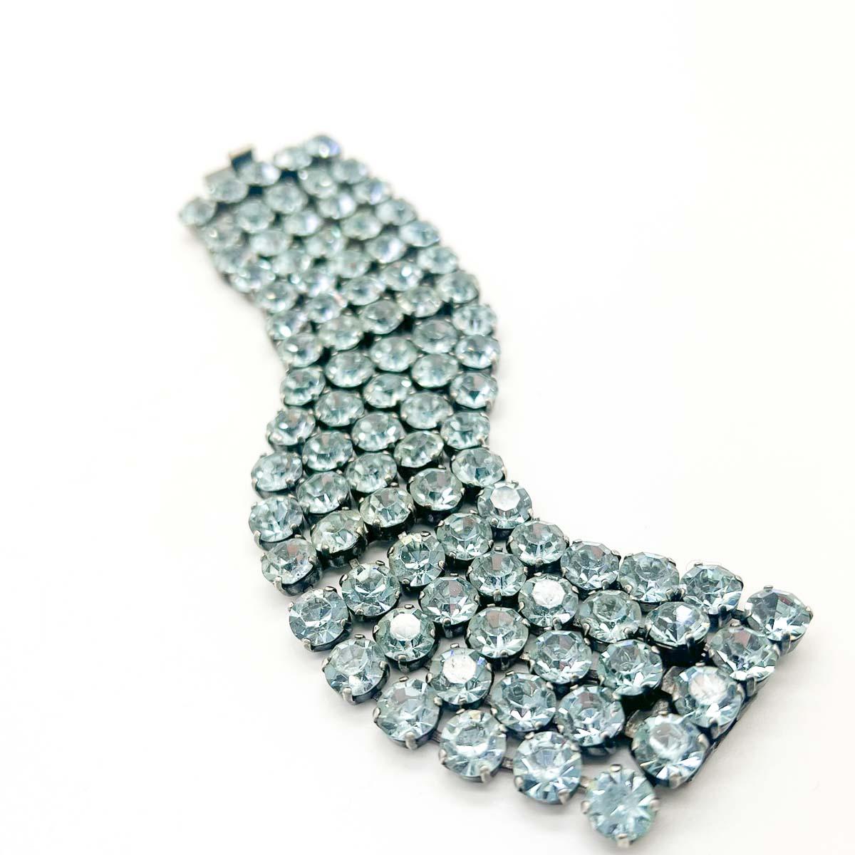 Vintage Statement Sparkly Crystal Alexandrite Colour Change Cuff 1960s 4