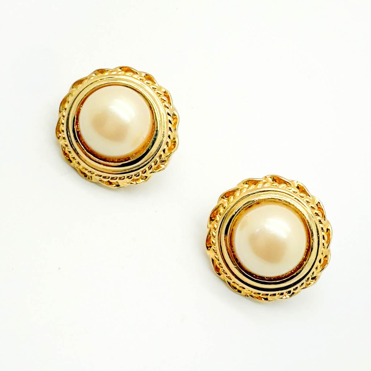 Pendientes de perlas vintage de la década de 1980 en Bueno estado para la venta en Wilmslow, GB