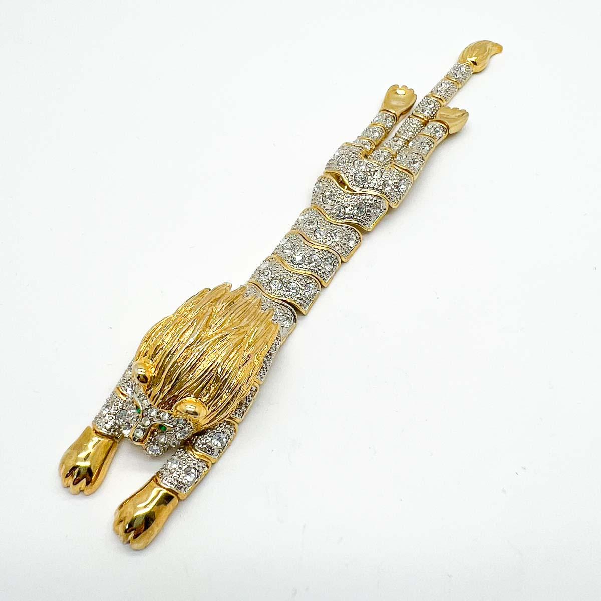 Vintage Statement Reclining Lion Brooch 1990s In Good Condition In Wilmslow, GB