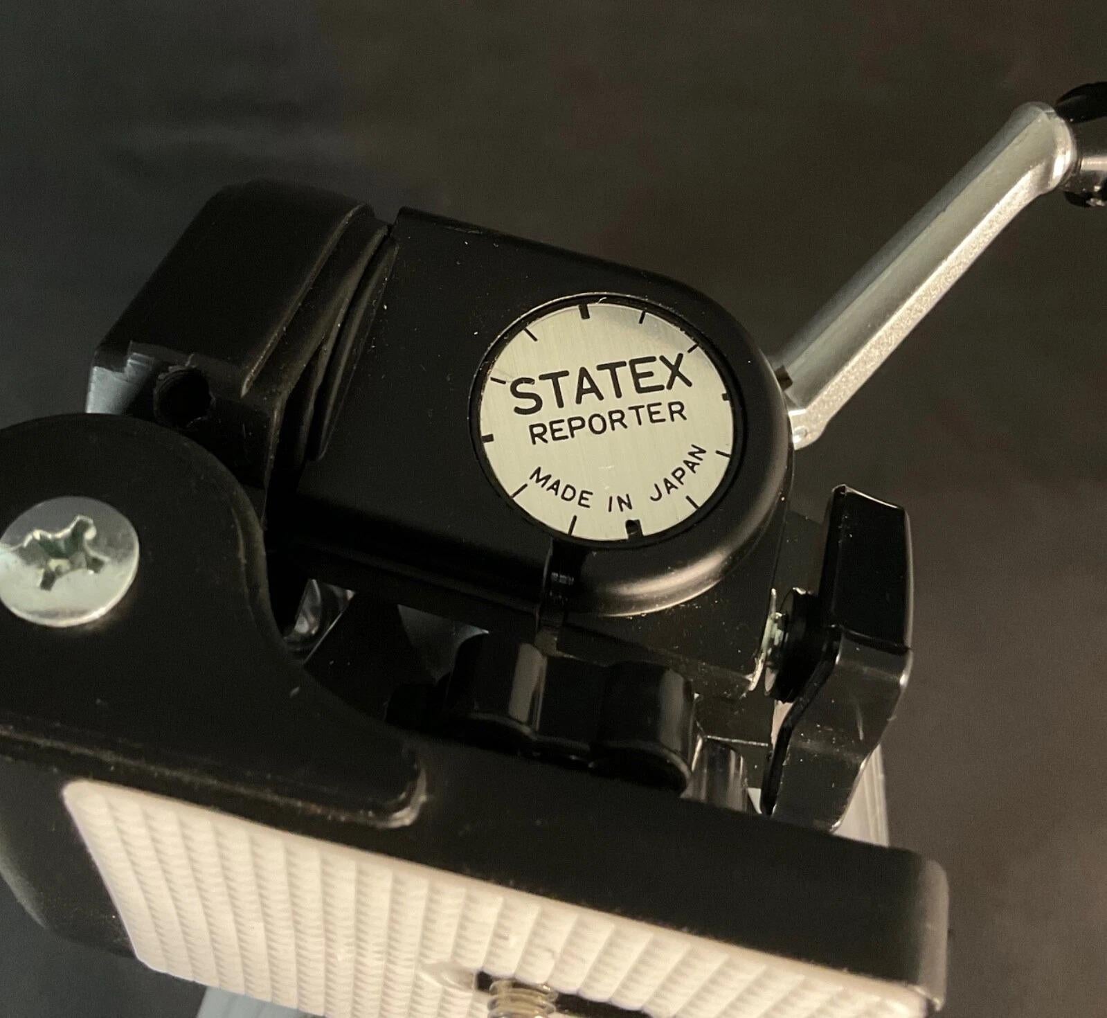 Vintage Statex Reporter Model 323 B Tripod, Circa 1970s - 2Y603 In Good Condition For Sale In Bordeaux, FR