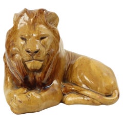Escultura Estatua Vintage León reclinado Firmada Loza