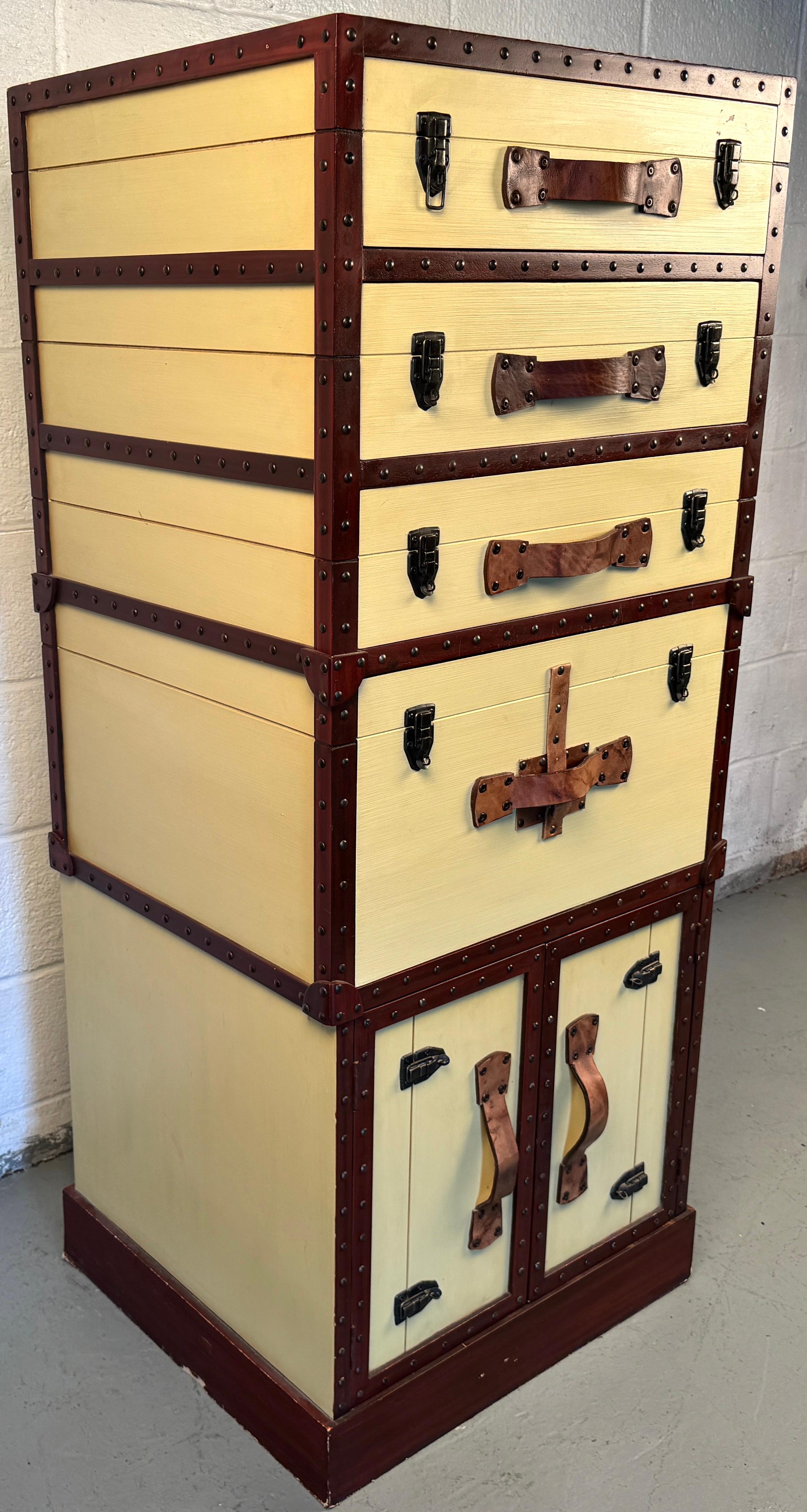 Vintage Steamer Trunk Dresser In Good Condition For Sale In Brooklyn, NY