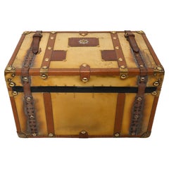 Retro Steamer Trunk Luggage Cast Box Table