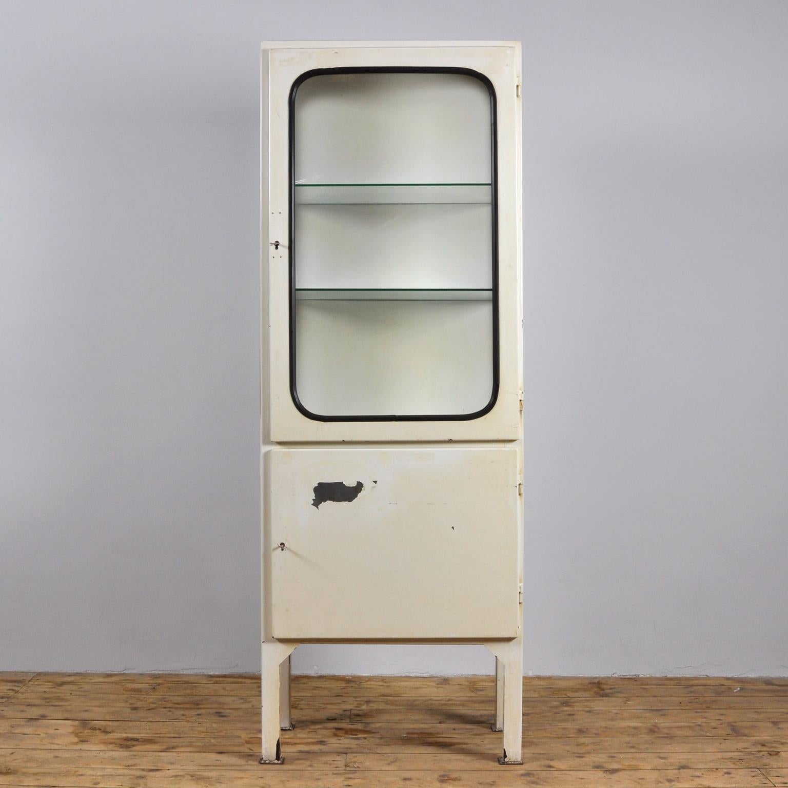 Vintage Steel and Glass Medical Cabinet, 1970s 1