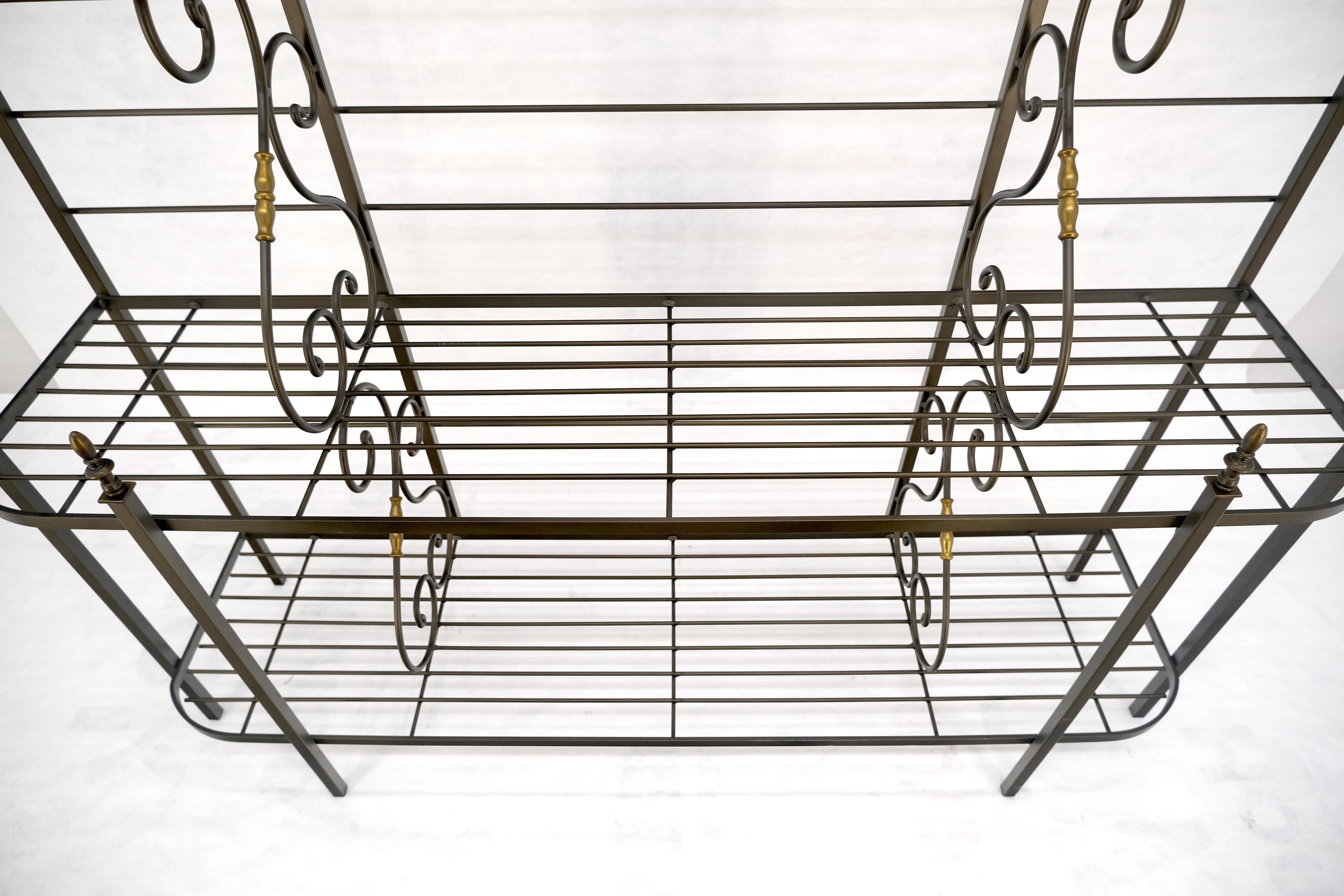 Vintage Stahl & Messing Bäckerregal MINT (amerikanisch) im Angebot