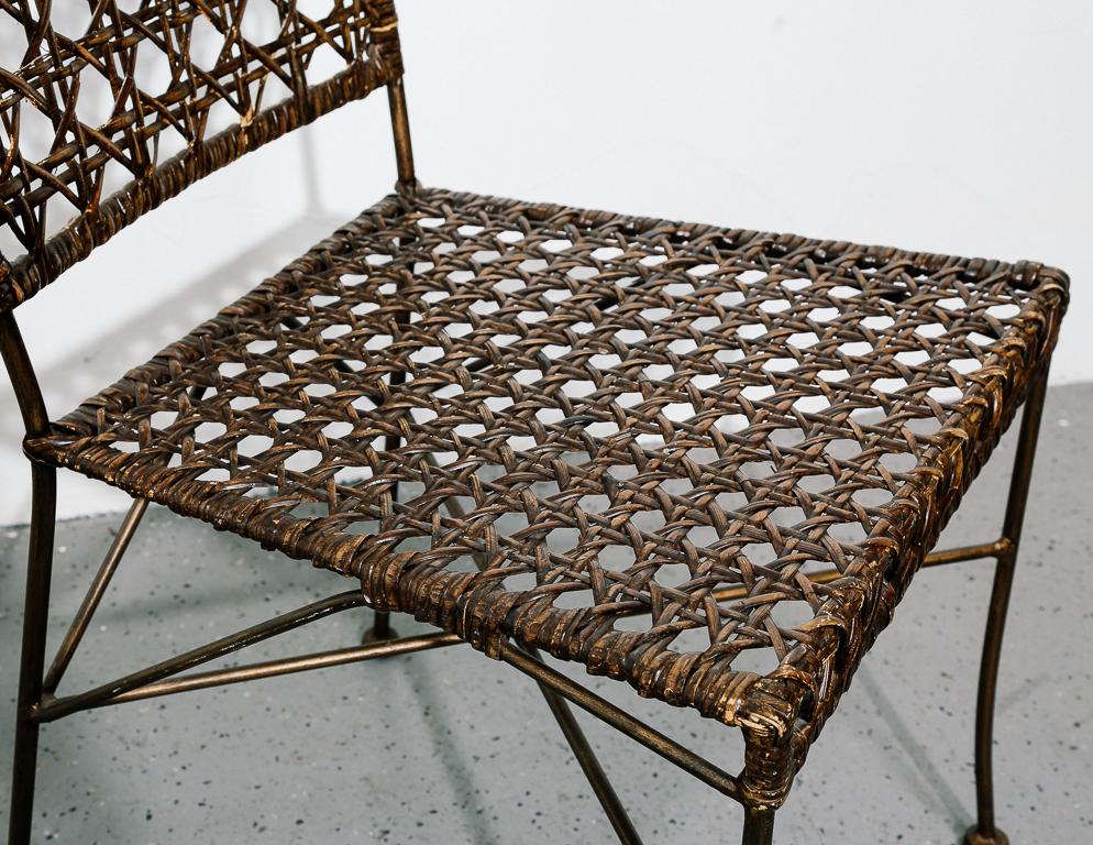 Chaise d'appoint vintage en acier et rotin 3