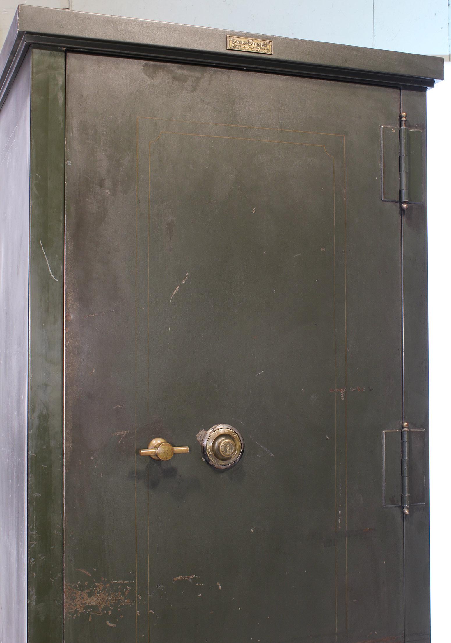 Vintage Steel Safe-Cabinet Co. Safe In Distressed Condition In Oakville, CT