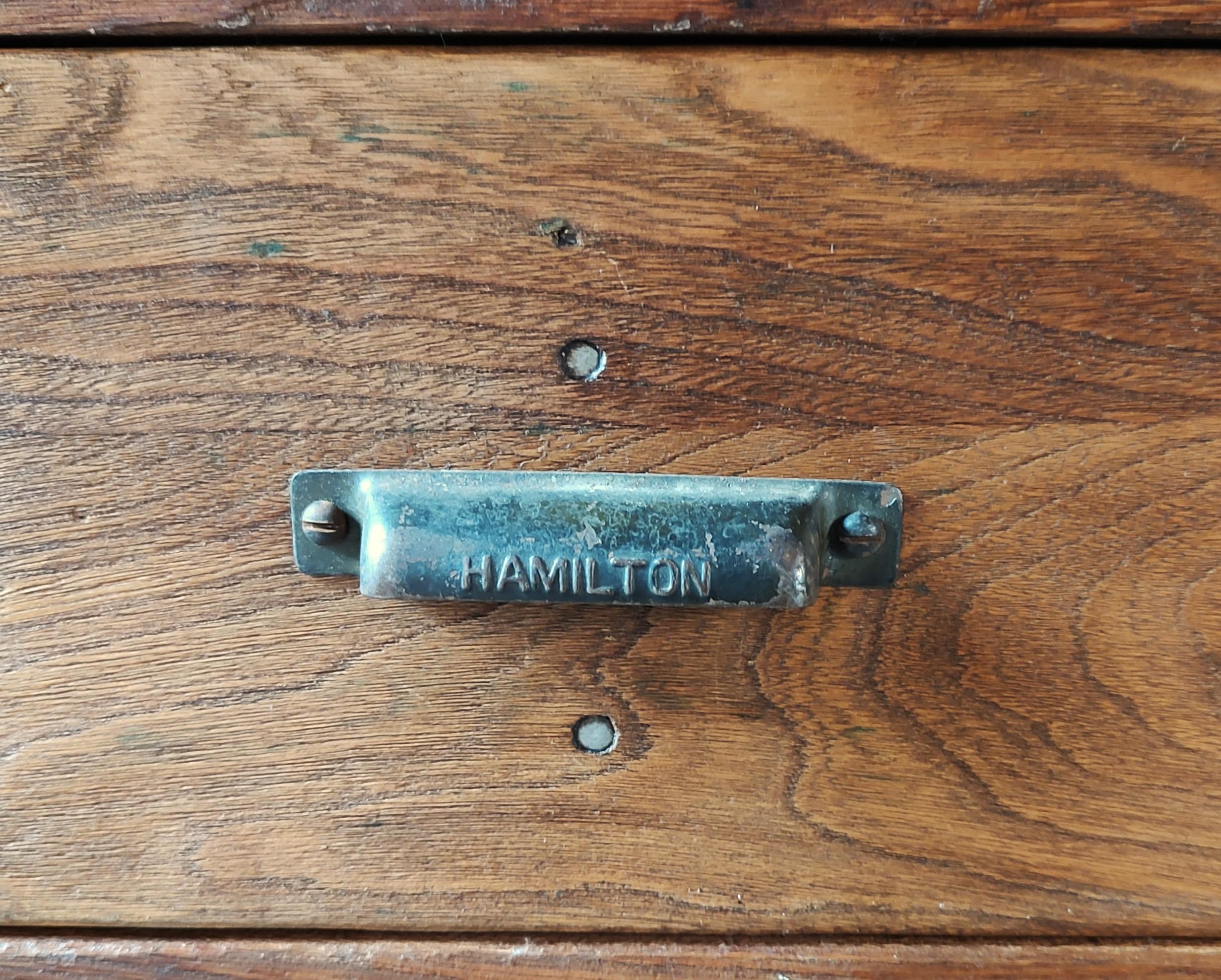 Vintage Steel Top Display Tisch / Küche Prep Station im Angebot 10