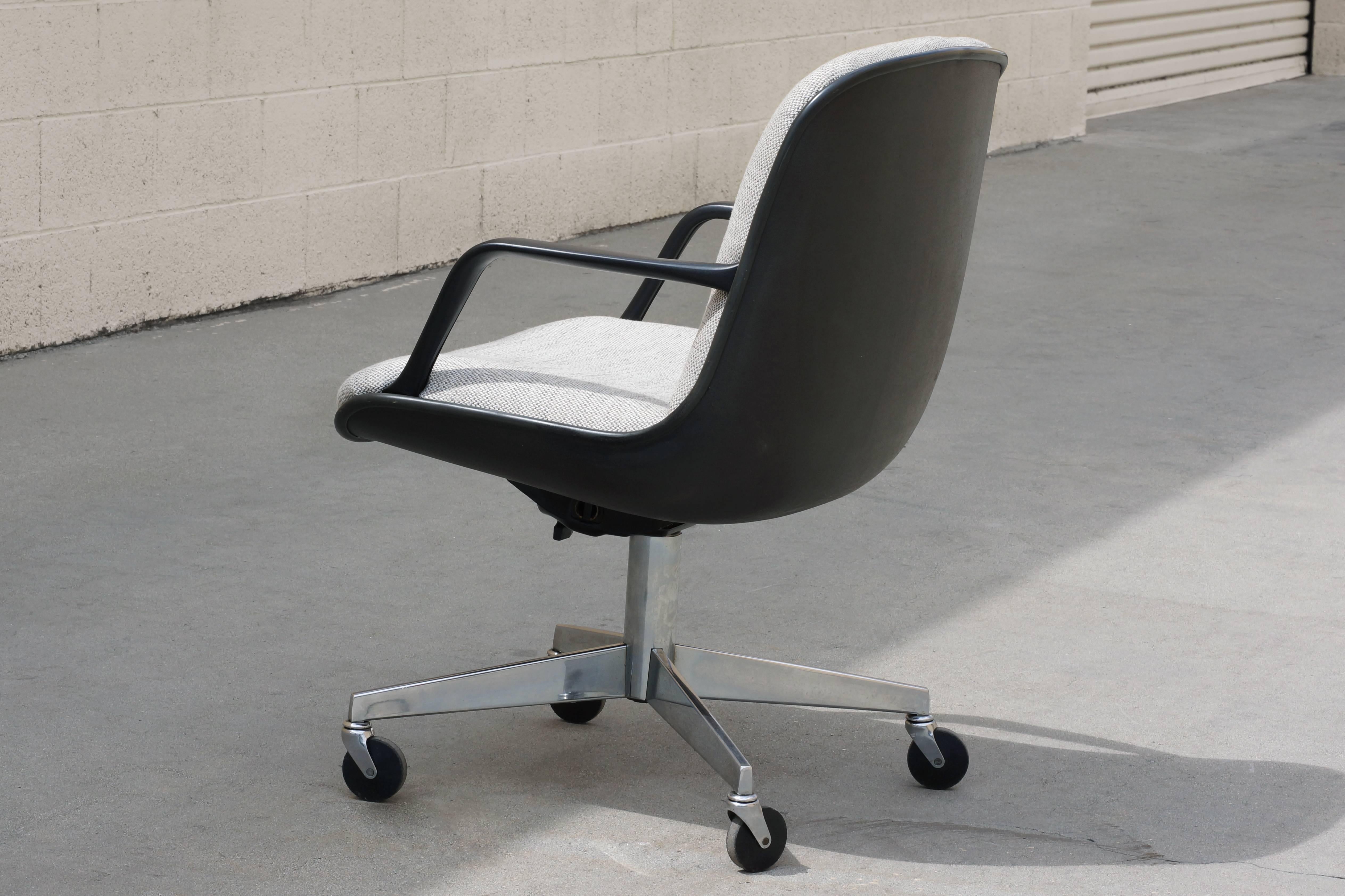 steelcase 451 chair