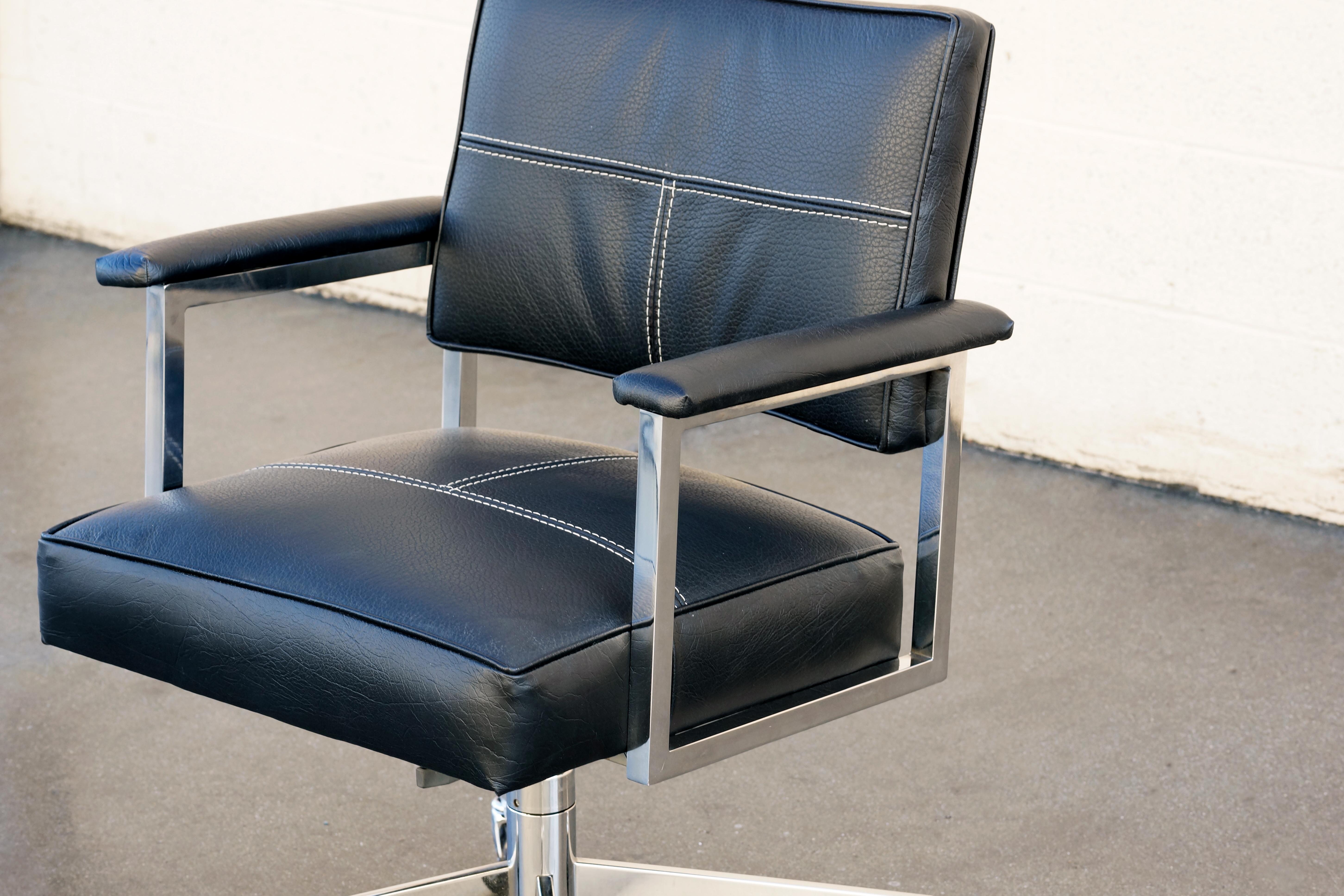 Vintage Steelcase Office Chair, Refinished in Black (amerikanisch)