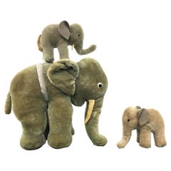 Vieille famille d'éléphants Steiff, Allemagne