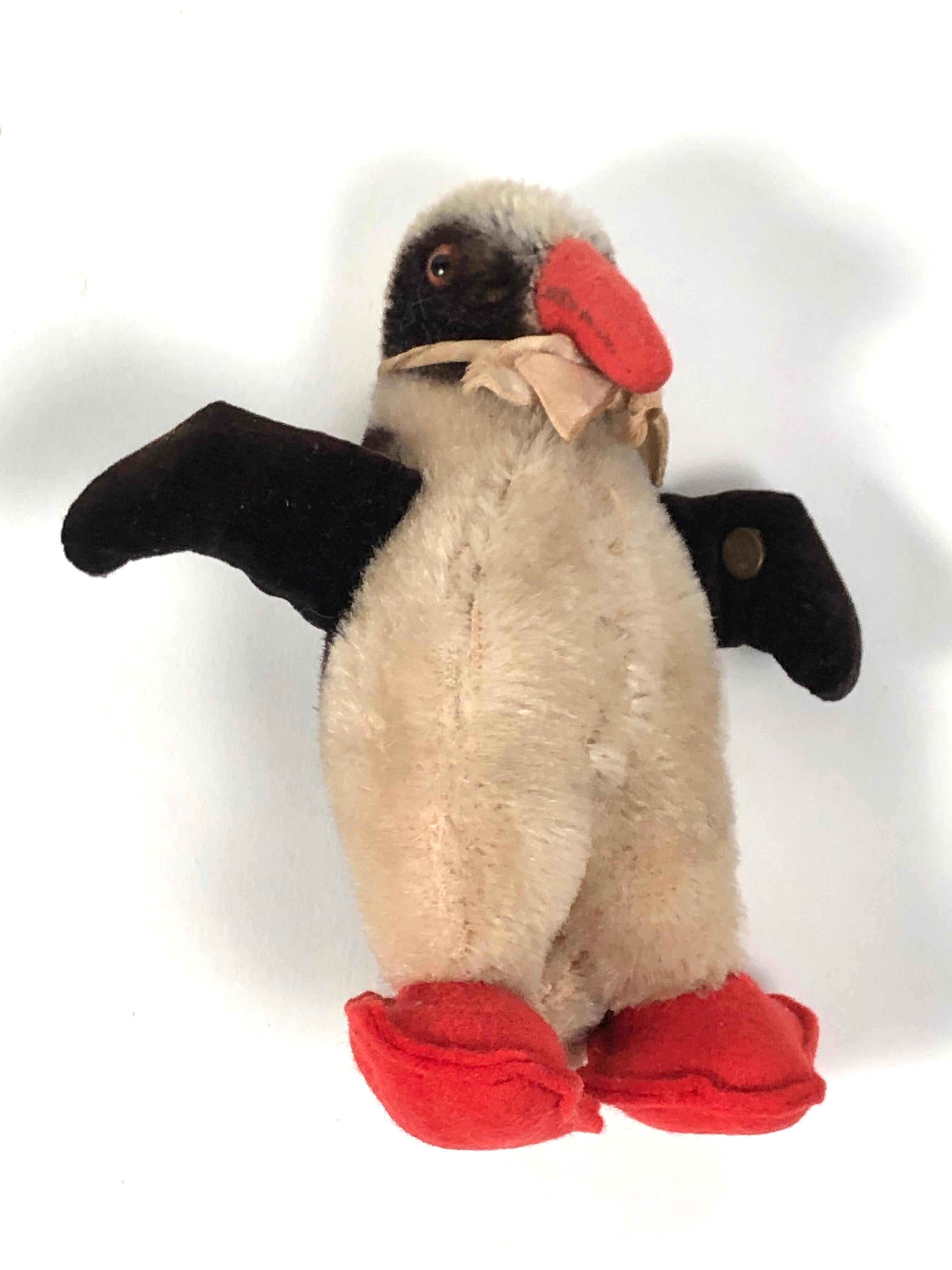 Vintage Steiff Penguin and Chick 7