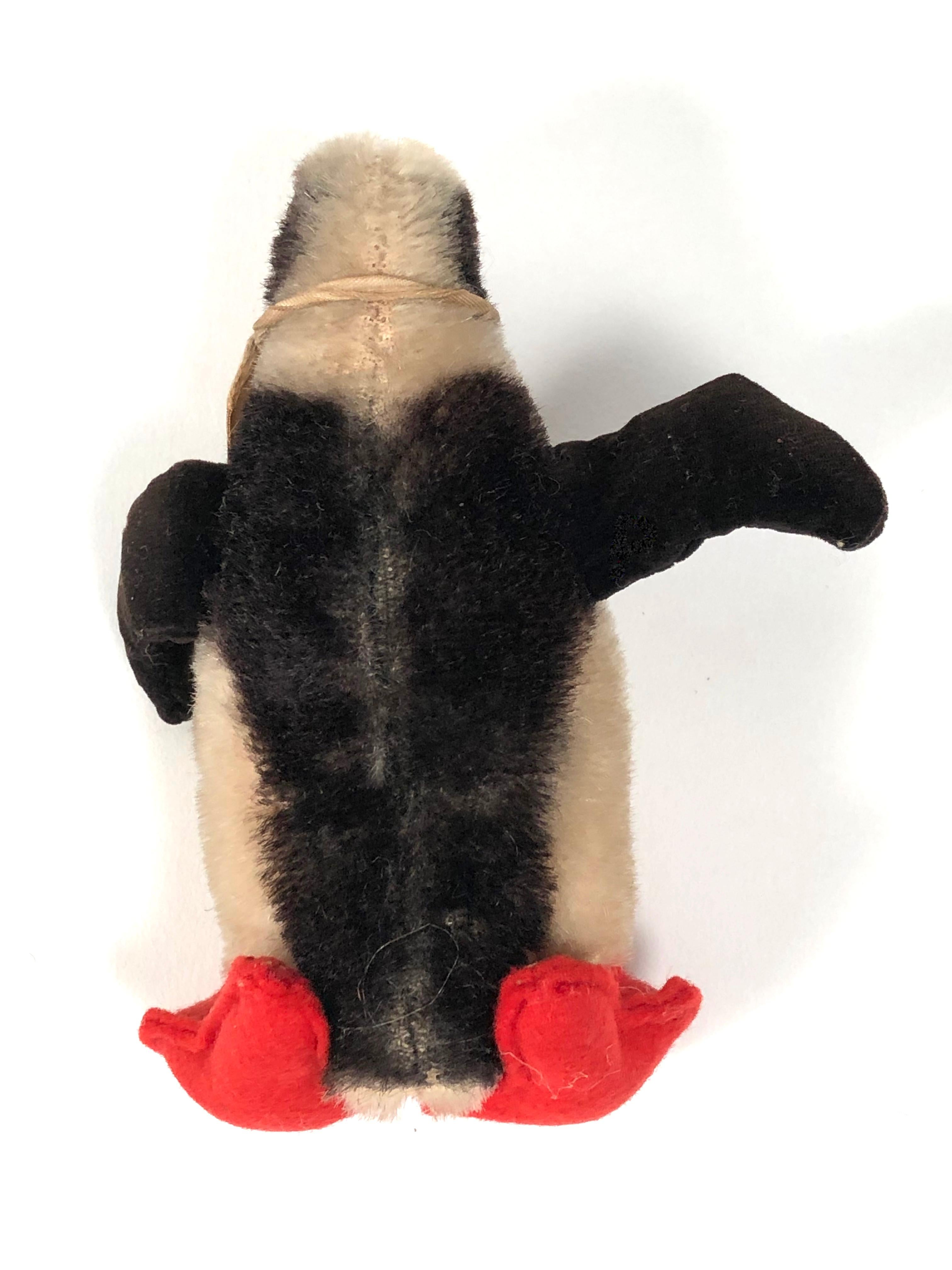 Vintage Steiff Penguin and Chick 12