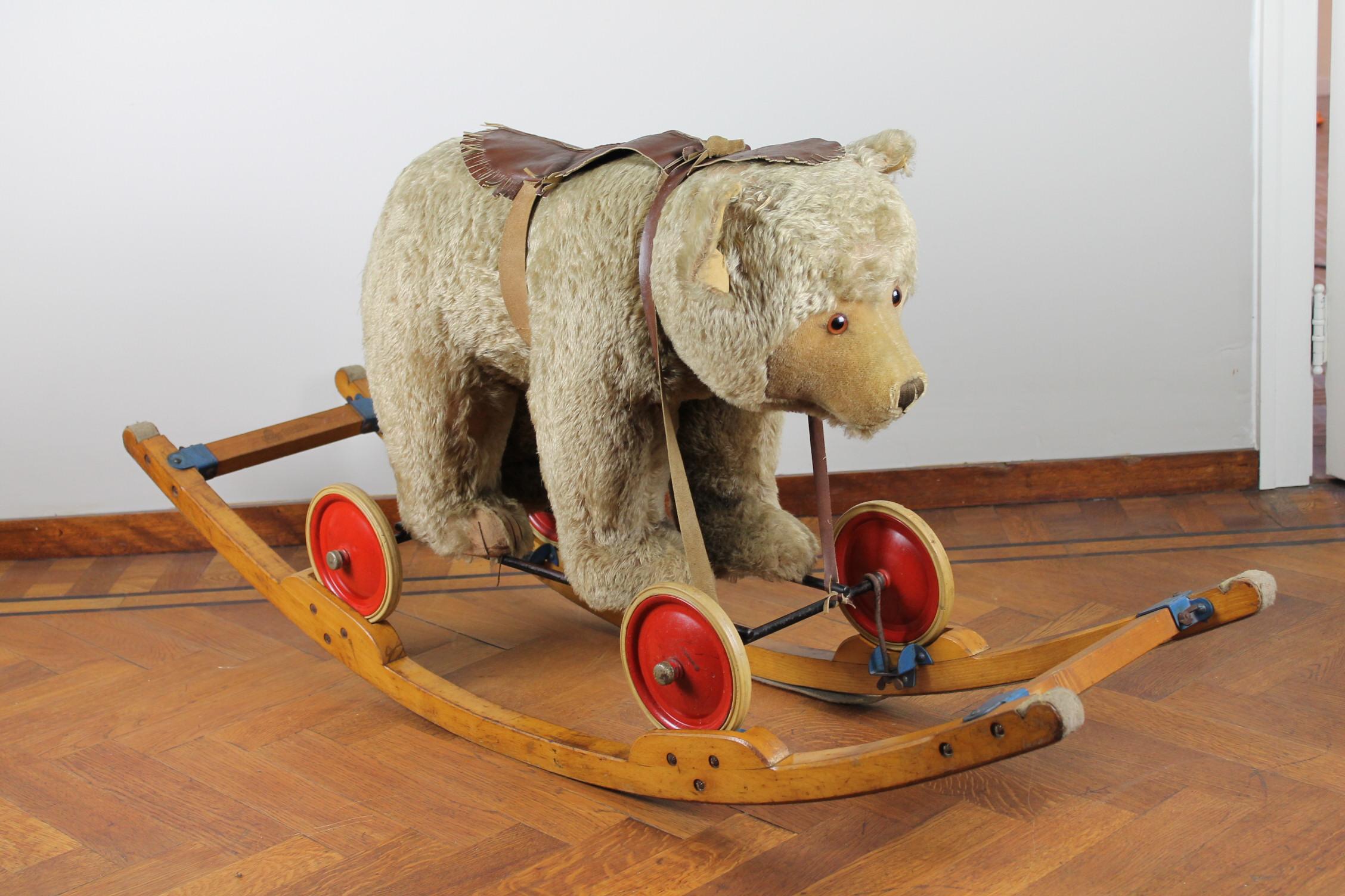 Vintage Steiff Rocking Teddy Bear, Pull Toy Bear, 1950s, Germany 1