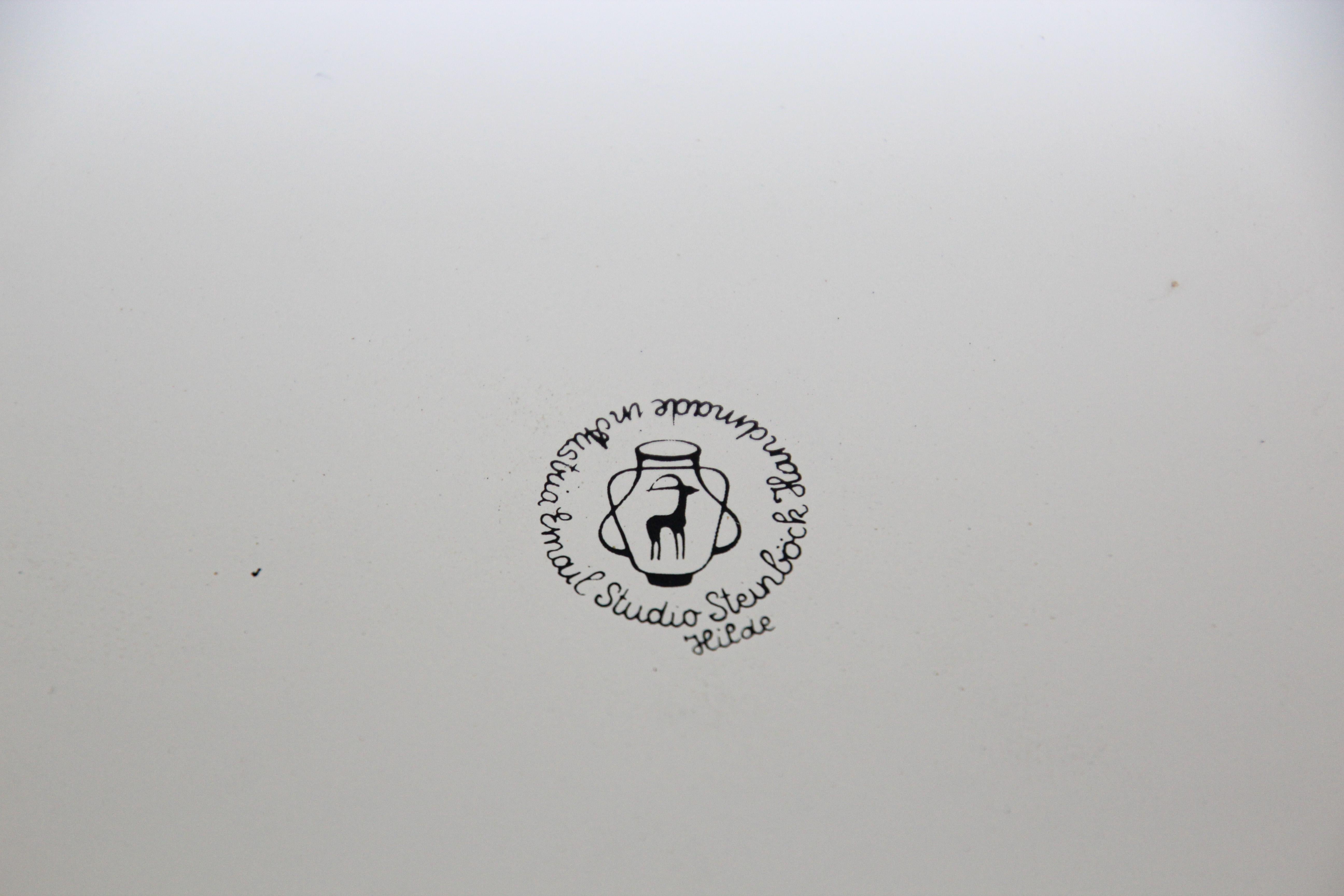 Ovale Steinbock-Emaille-Schale, handgefertigt in sterreich im Angebot 2