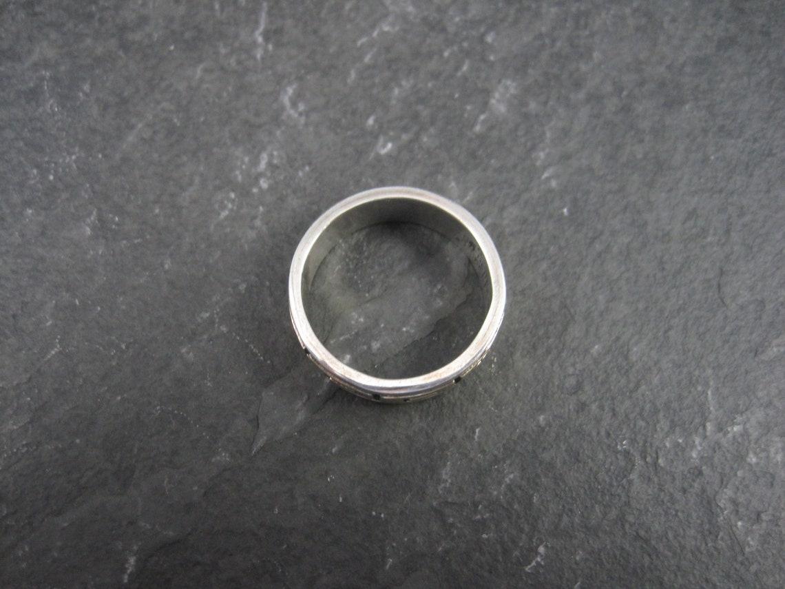 Vintage Sterling 14K Greek Key Band Ring Size 8 Navajo Scott Skeets In Good Condition For Sale In Webster, SD