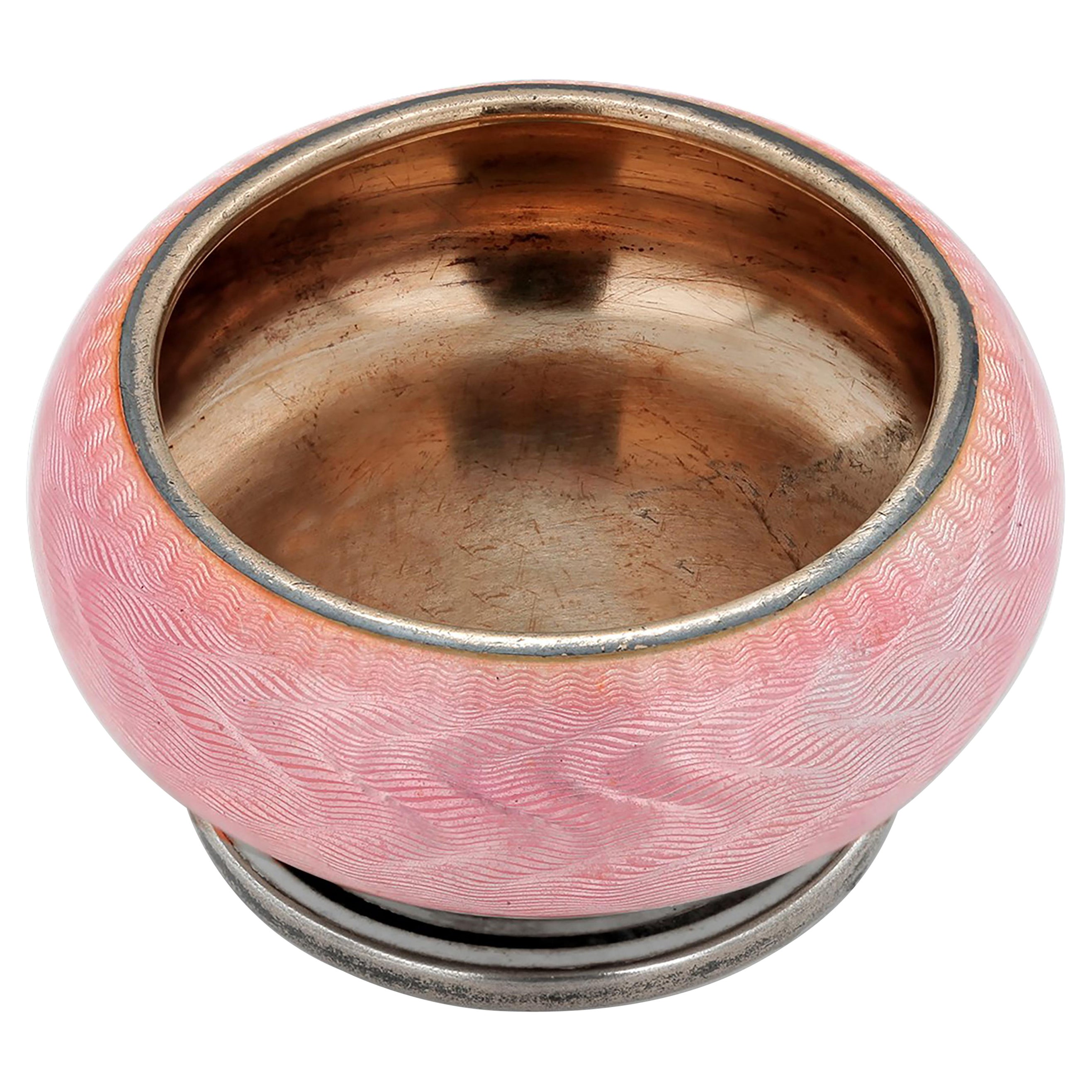 Salero vintage de plata de ley dorada rosa esmaltada con guilloches
