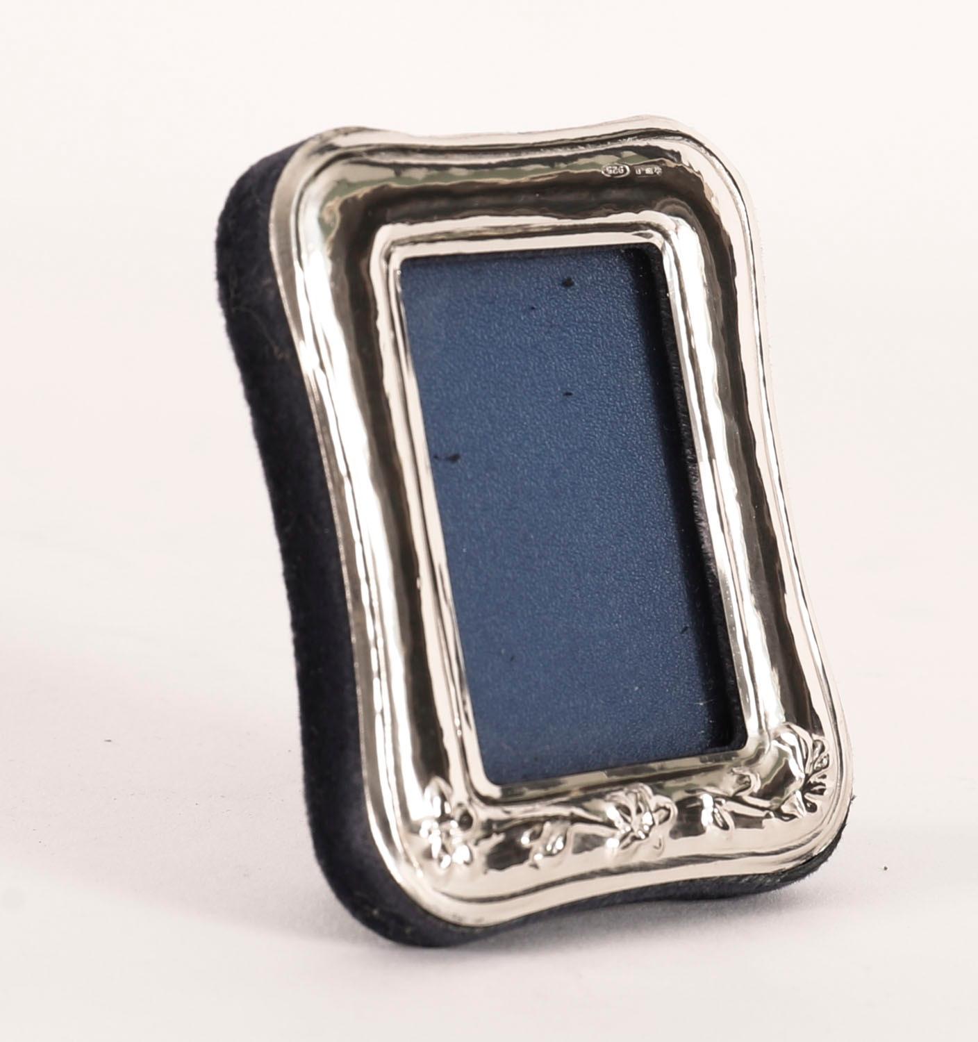 Portafoto d'epoca in argento Sterling 925 7 cm x 5,5 cm In condizioni buone in vendita a London, GB