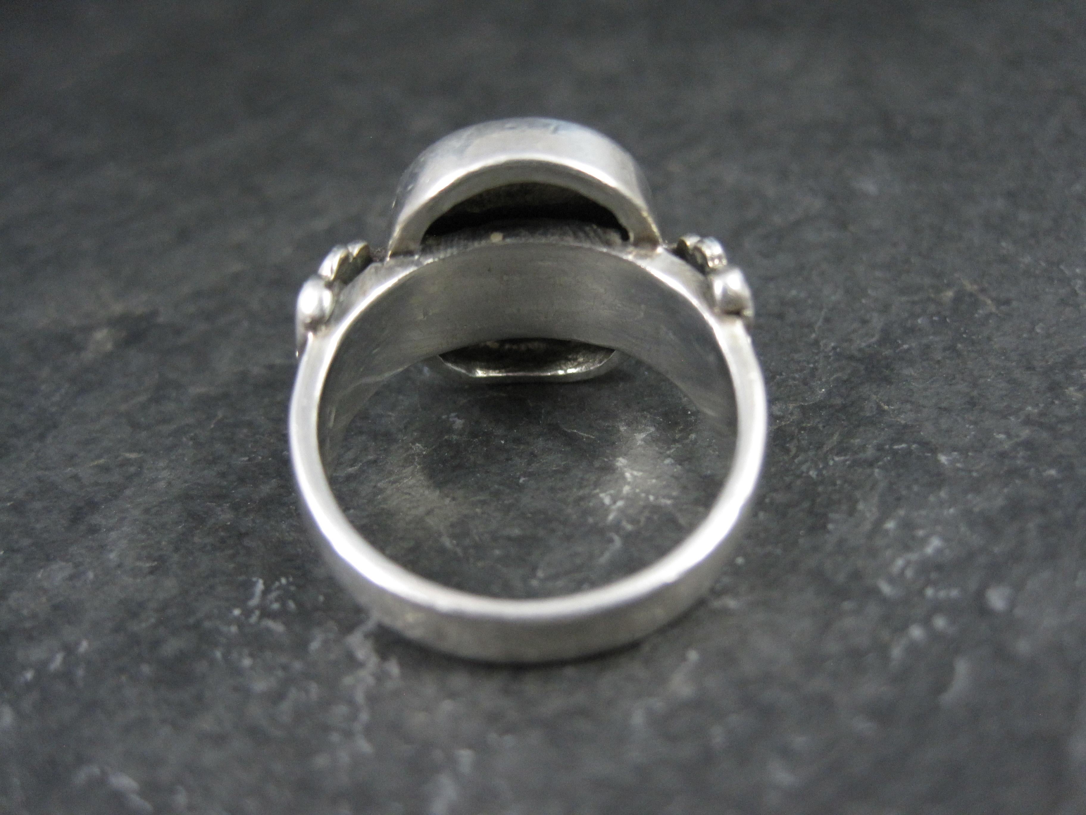 Vintage Sterling and 14K Lapis Lazuli Ring Size 8 In Excellent Condition For Sale In Webster, SD
