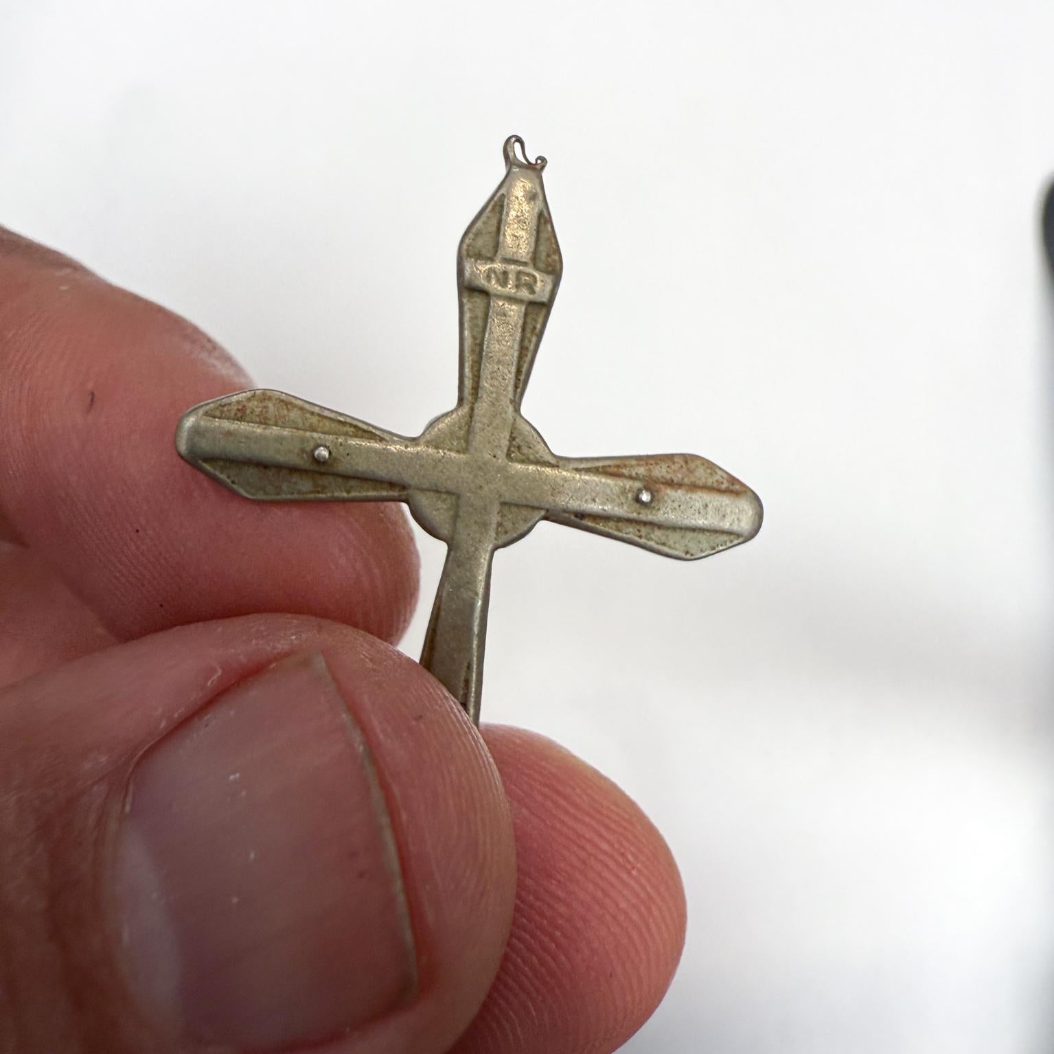 Inconnu Vintage Sterling Pendant Cross Initials NR en vente