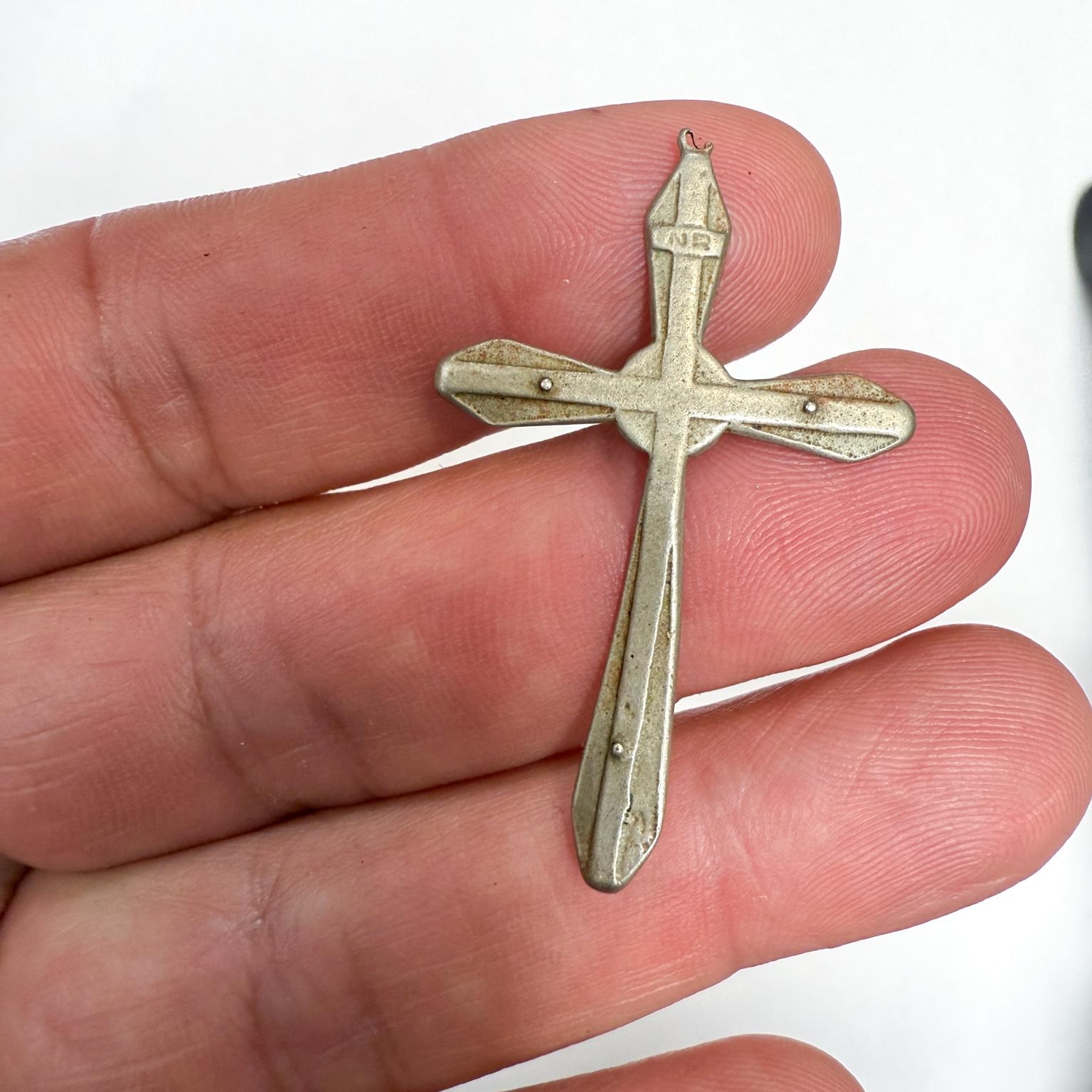 Vintage Sterling Pendant Cross Initials NR Abîmé - En vente à Chula Vista, CA