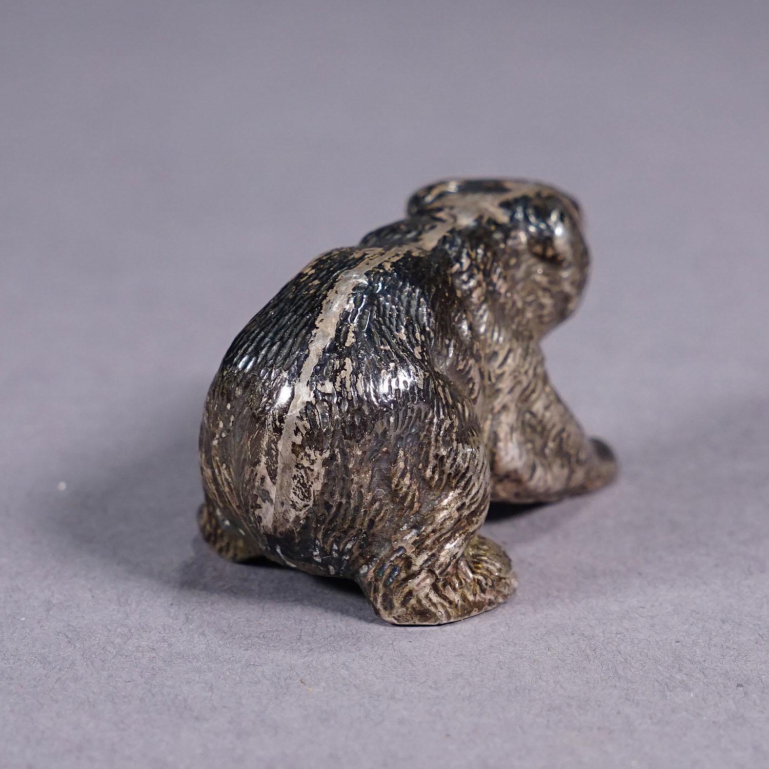 Escultura vintage de plata de ley de un oso paseando Alemán en venta