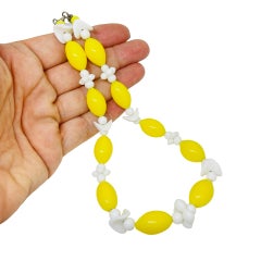 Vintage sterling silver 925 yellow white art glass beaded designer necklace