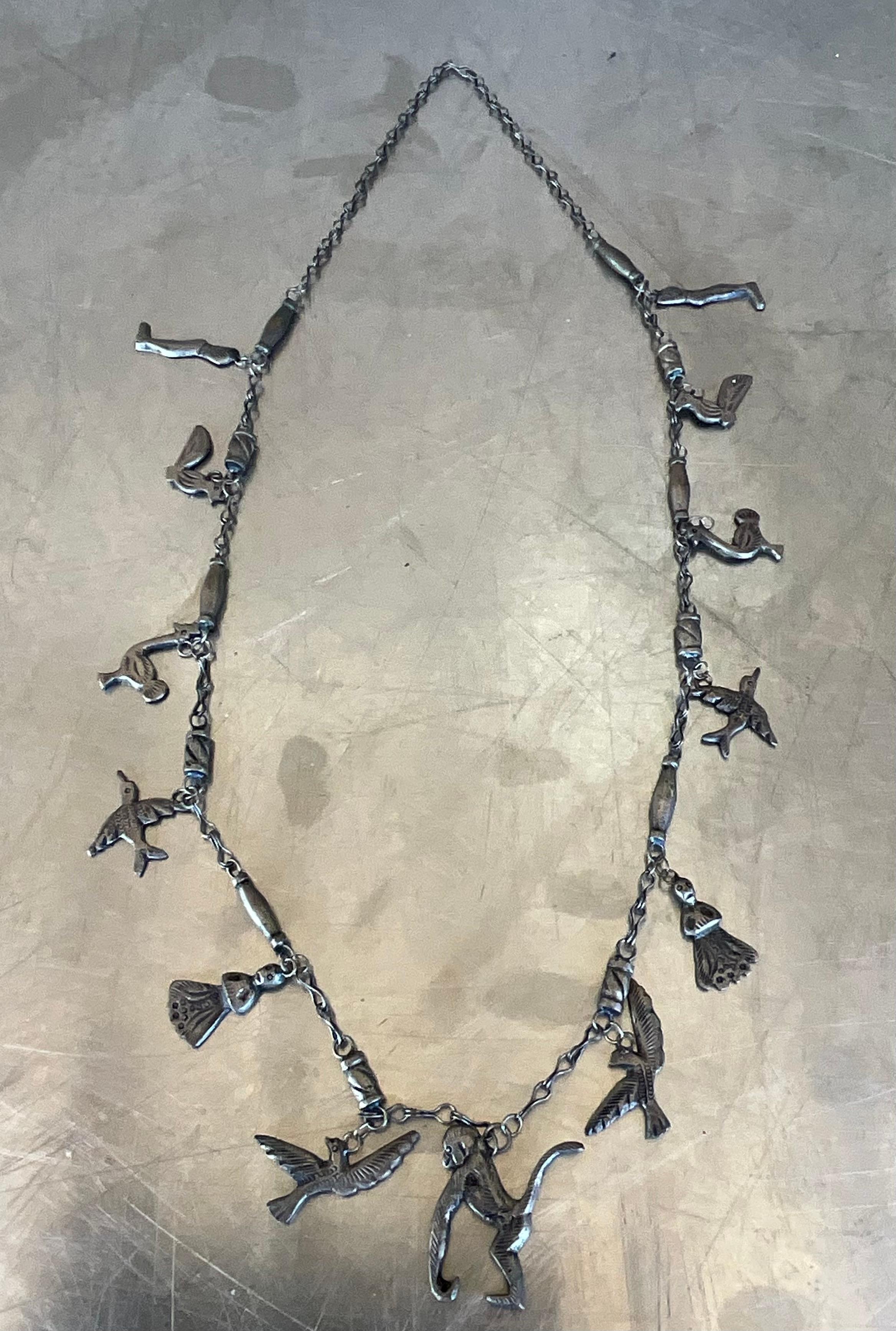 Collana vintage di animali africani in argento sterling in vendita 3