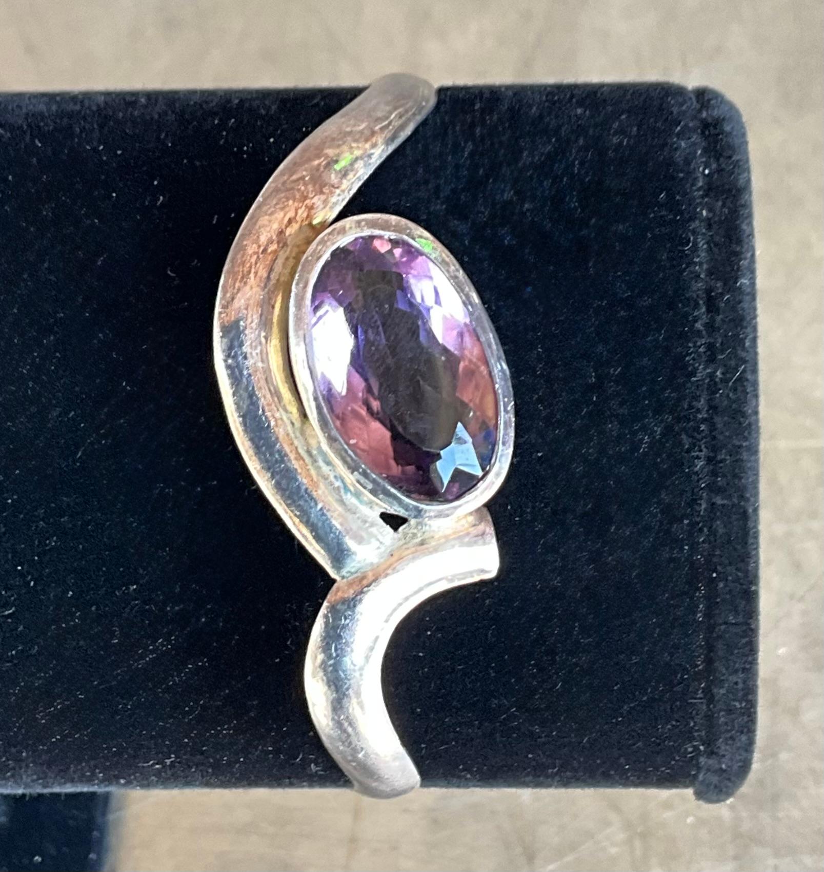 Vintage Sterling Silver Amethyst Cuff For Sale 3