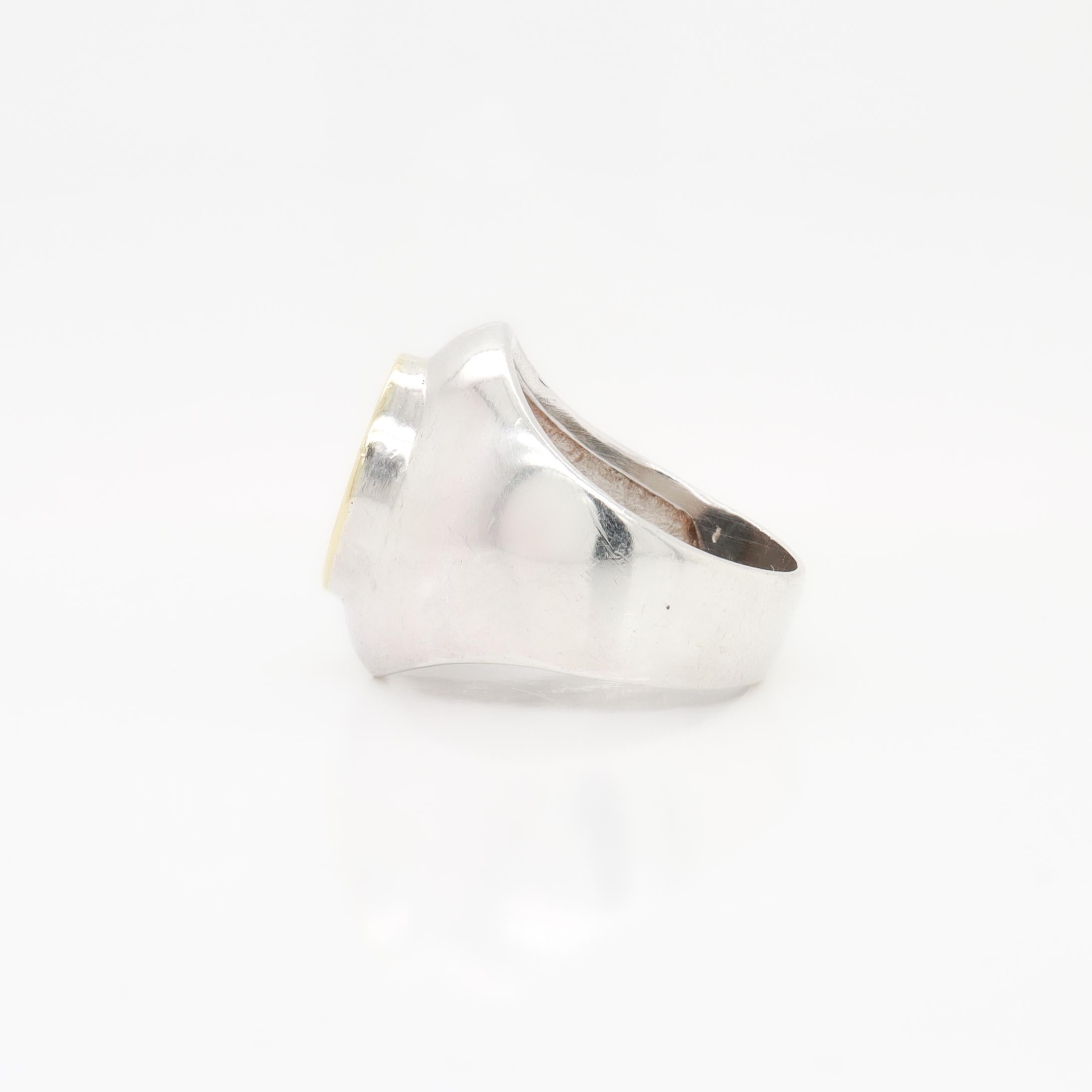 Anello con sigillo a forma di moneta antica in argento Sterling Vintage in vendita 3