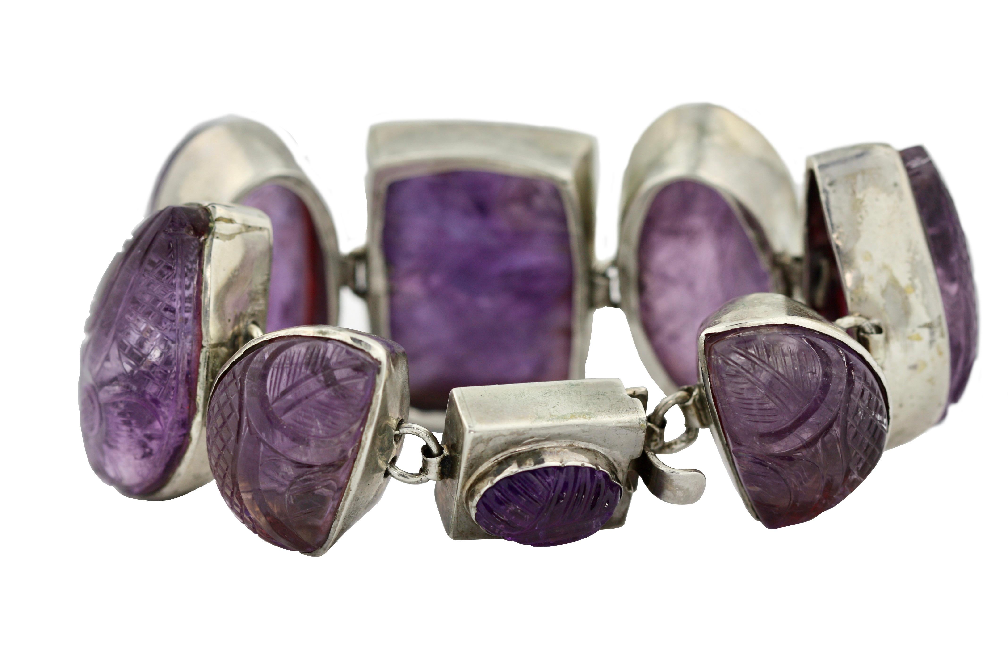 silver bracelet with amethyst