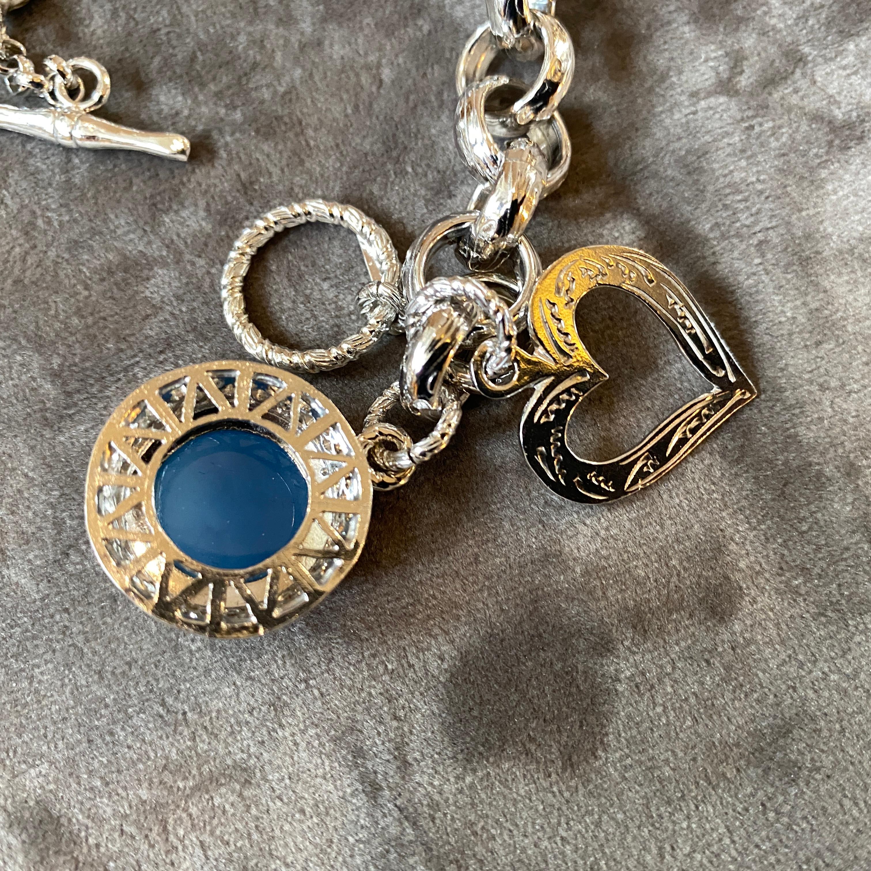 Italienisches Vintage-Armband aus Sterlingsilber und blauem Achat mit Einzelanhänger im Zustand „Hervorragend“ im Angebot in Aci Castello, IT