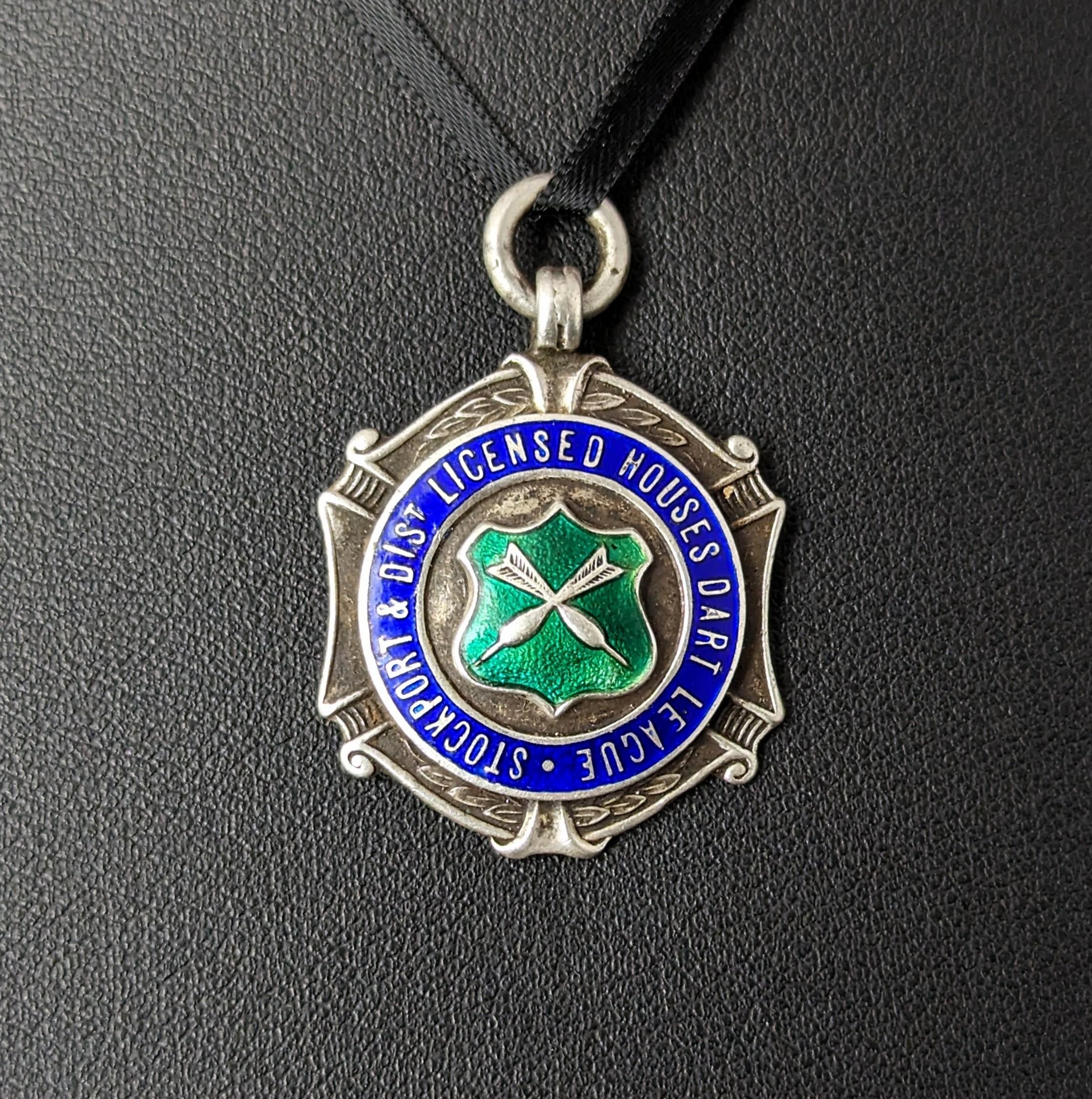 Vintage Sterling silver and enamel fob pendant, Darts league In Good Condition In NEWARK, GB