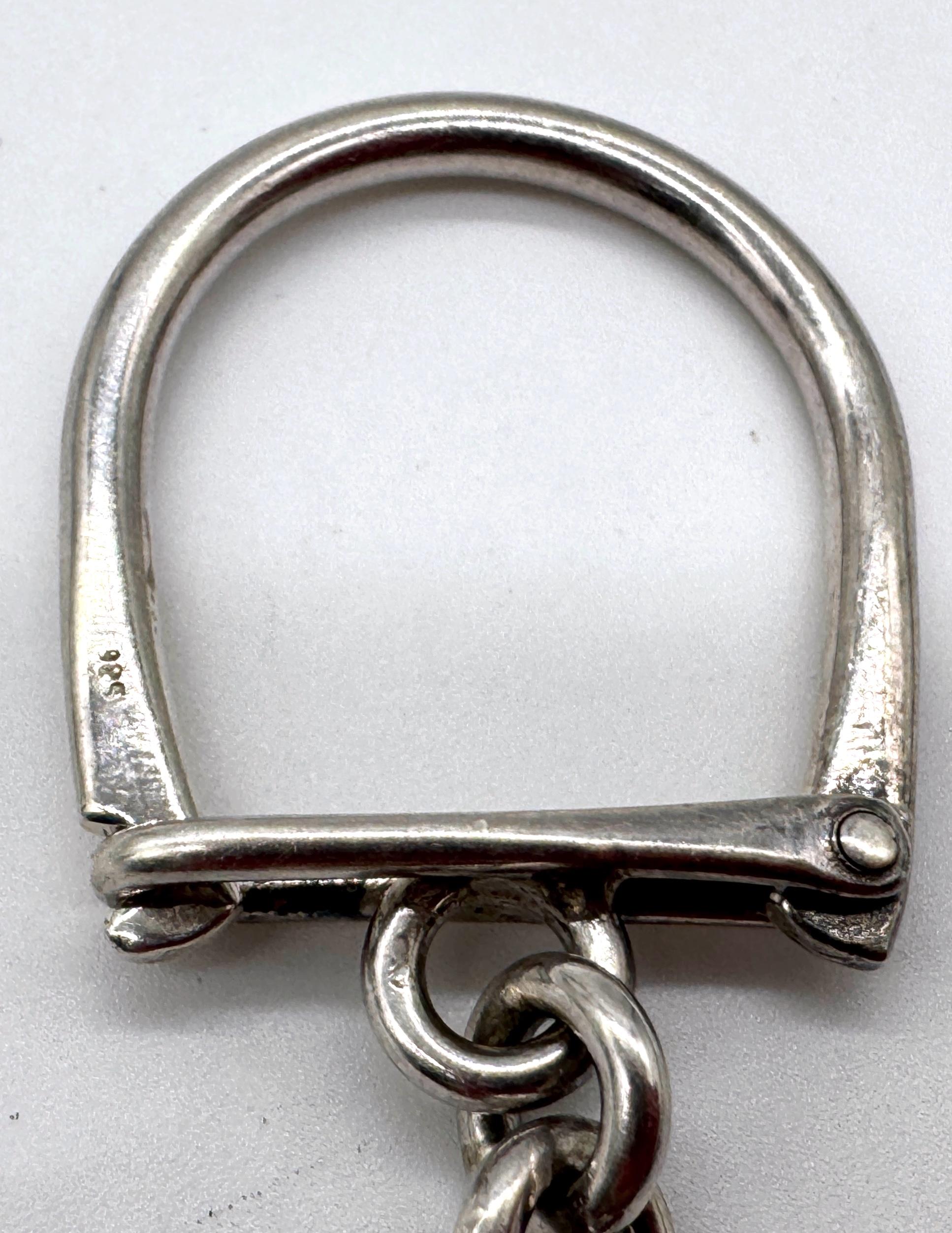 North American Vintage Sterling Silver and Enamel Yin Yang Key Ring, Later 20th Century For Sale