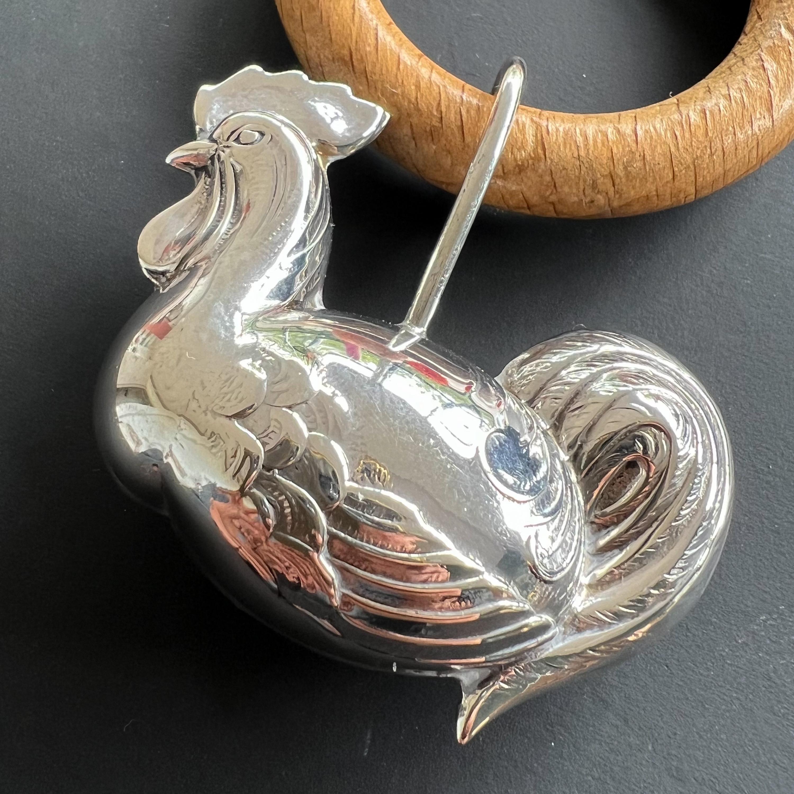Vintage Sterling Silver and Wood Chicken Rooster Newborn Baby Rattle For Sale 1