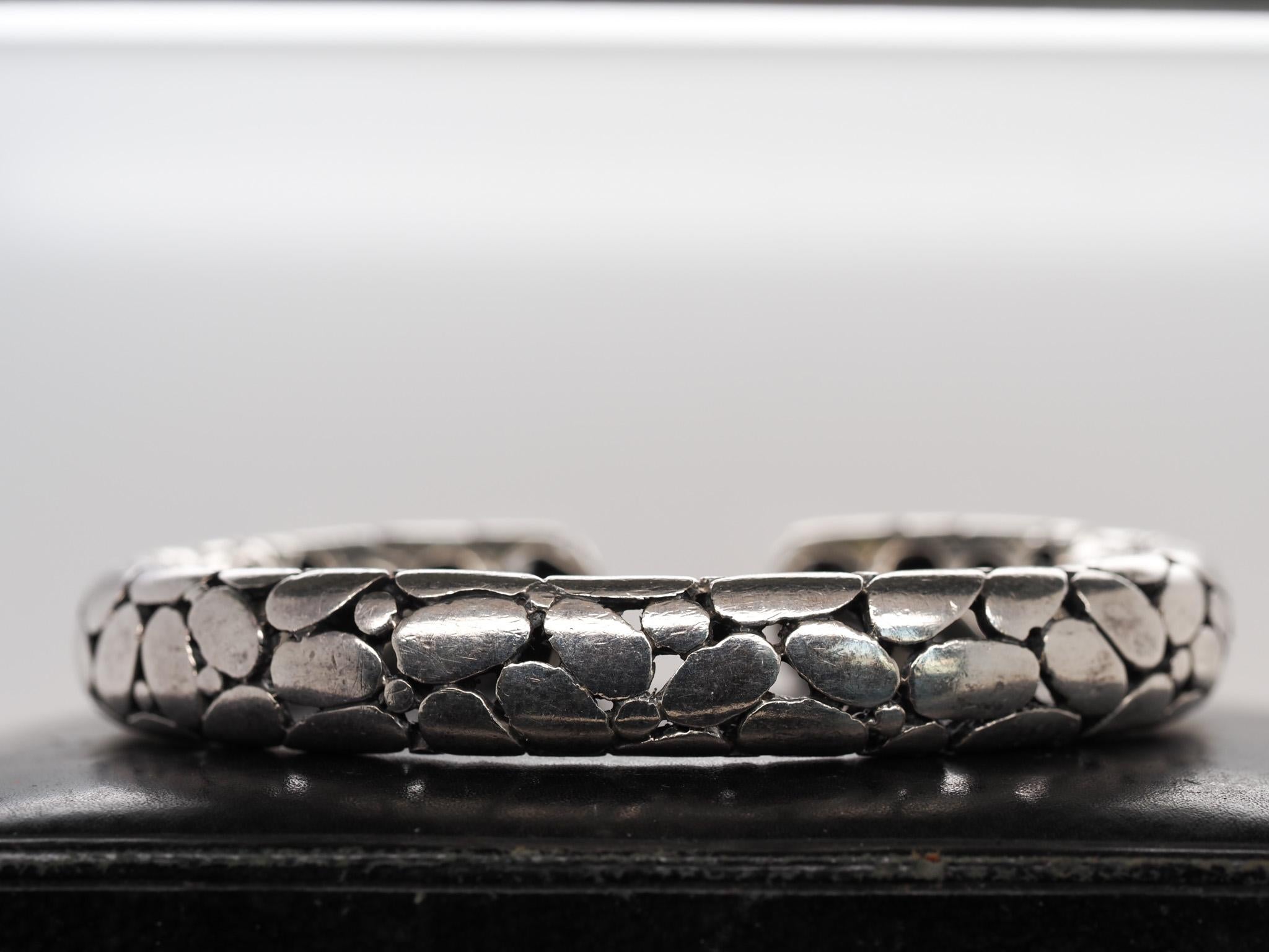 Contemporary Vintage Sterling Silver Bangle Bracelet For Sale