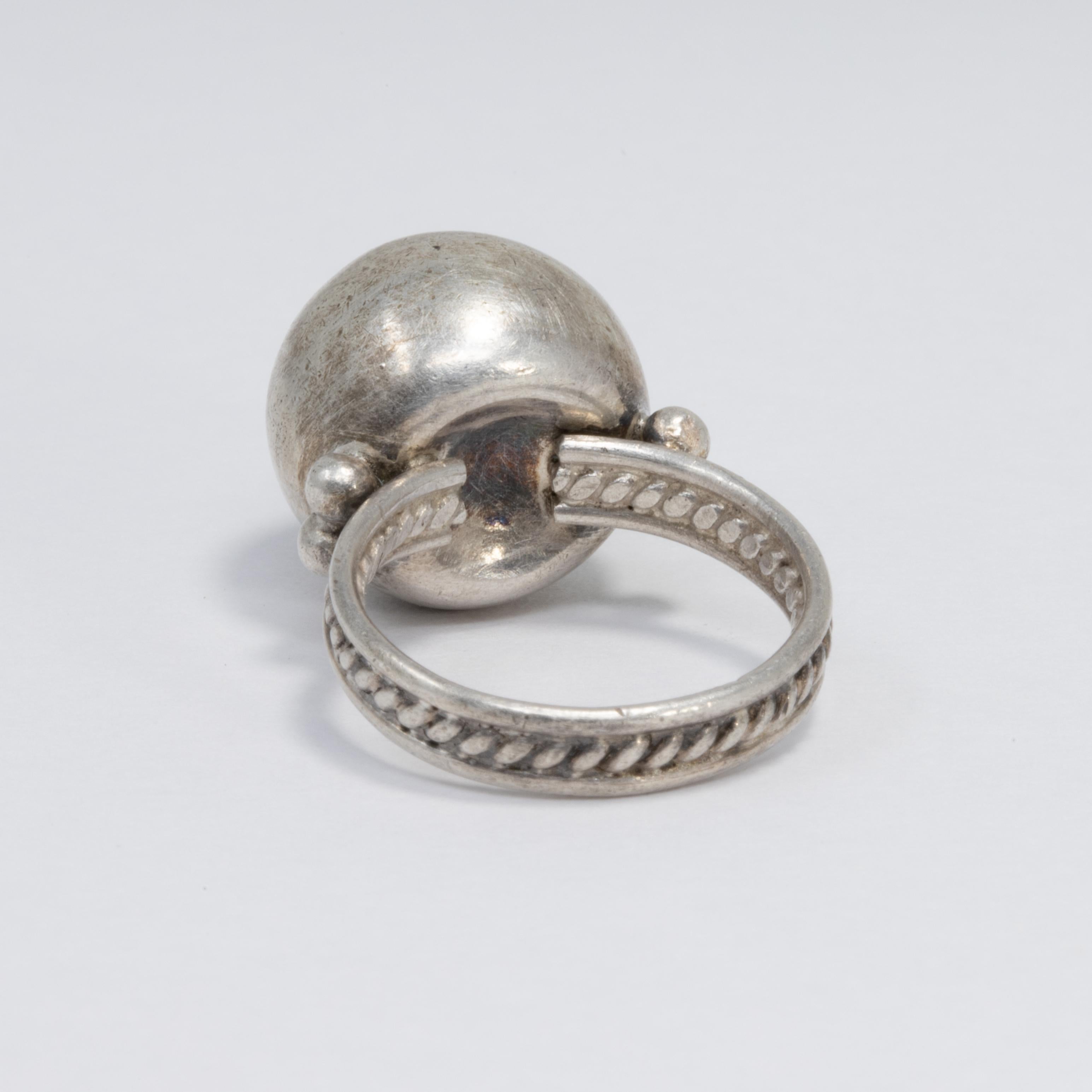 big ball chunk ring
