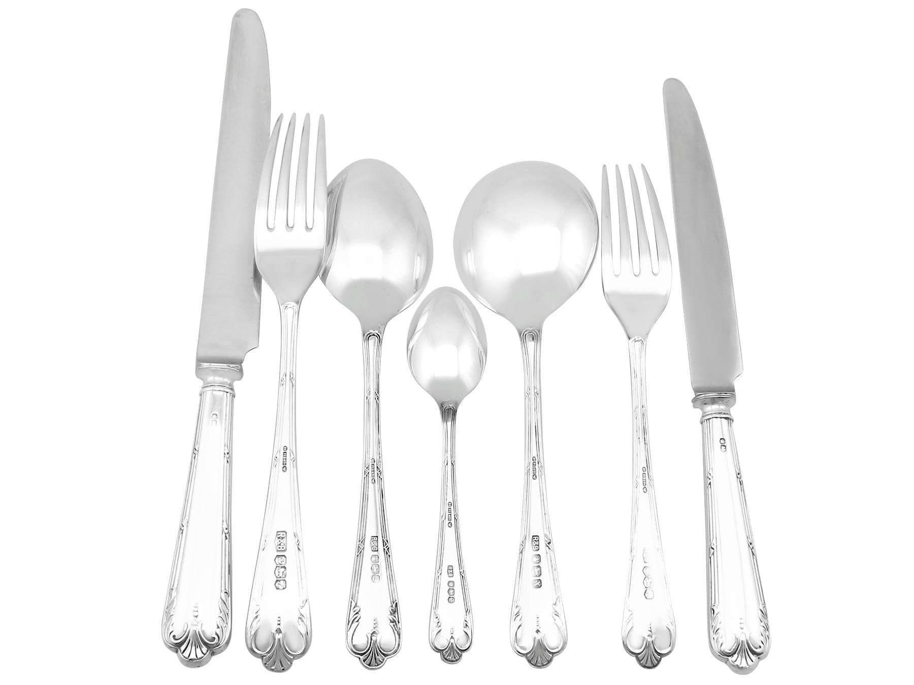 British Vintage Sterling Silver Canteen of Cutlery for Eight Persons For Sale