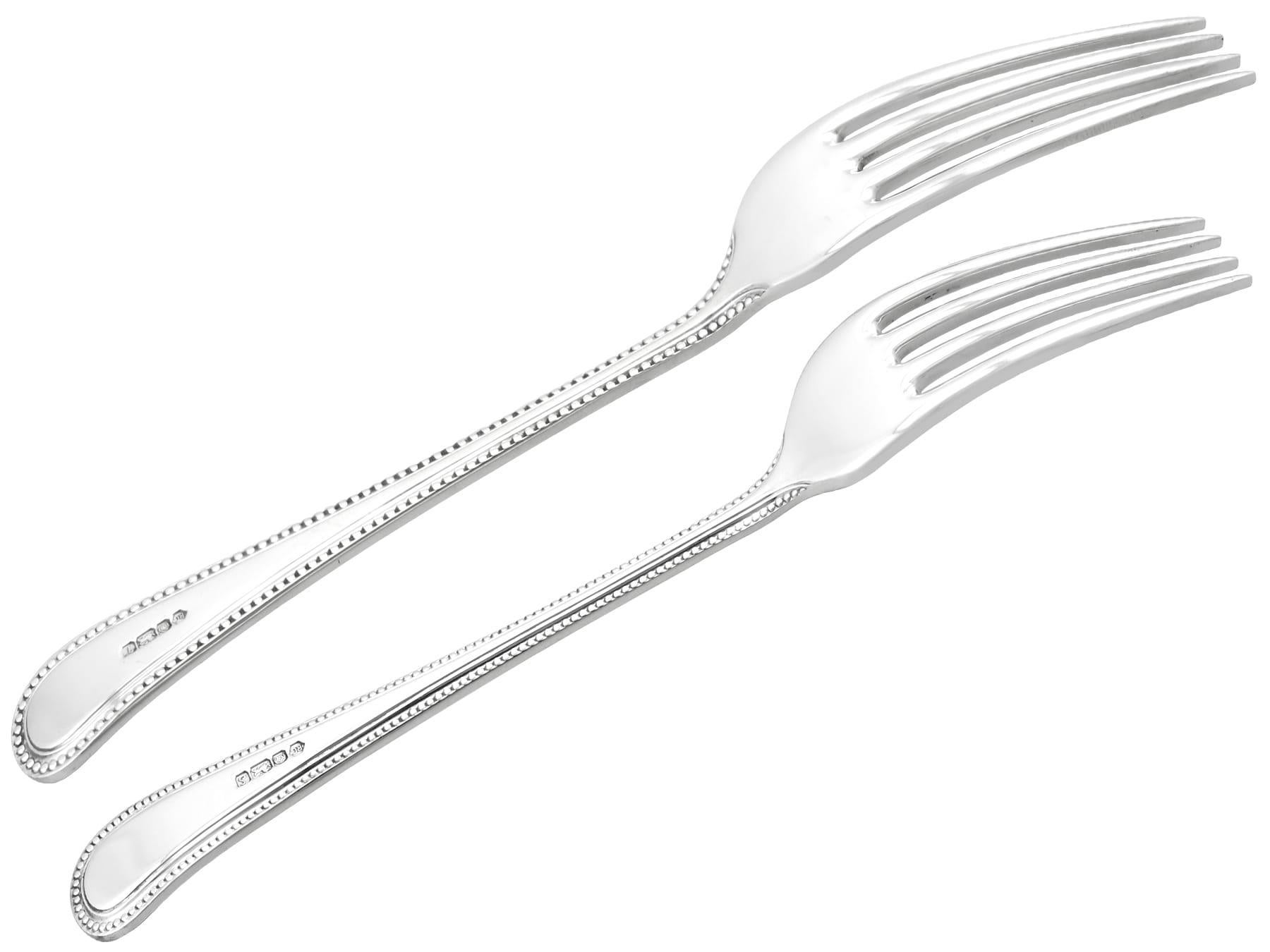 Vintage Sterling Silver Canteen of Cutlery for Twelve Persons 1993 For Sale 5