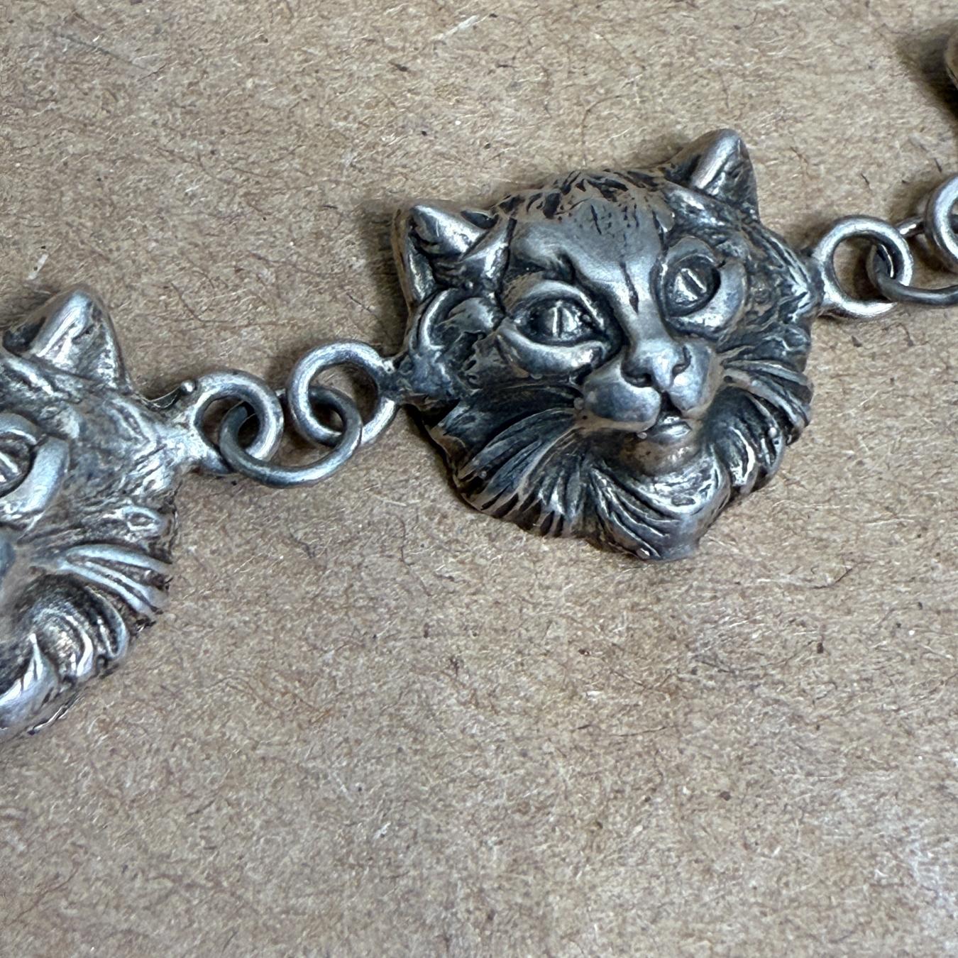 Vintage Sterling Silver Cat Necklace Seven Pendant For Sale 3