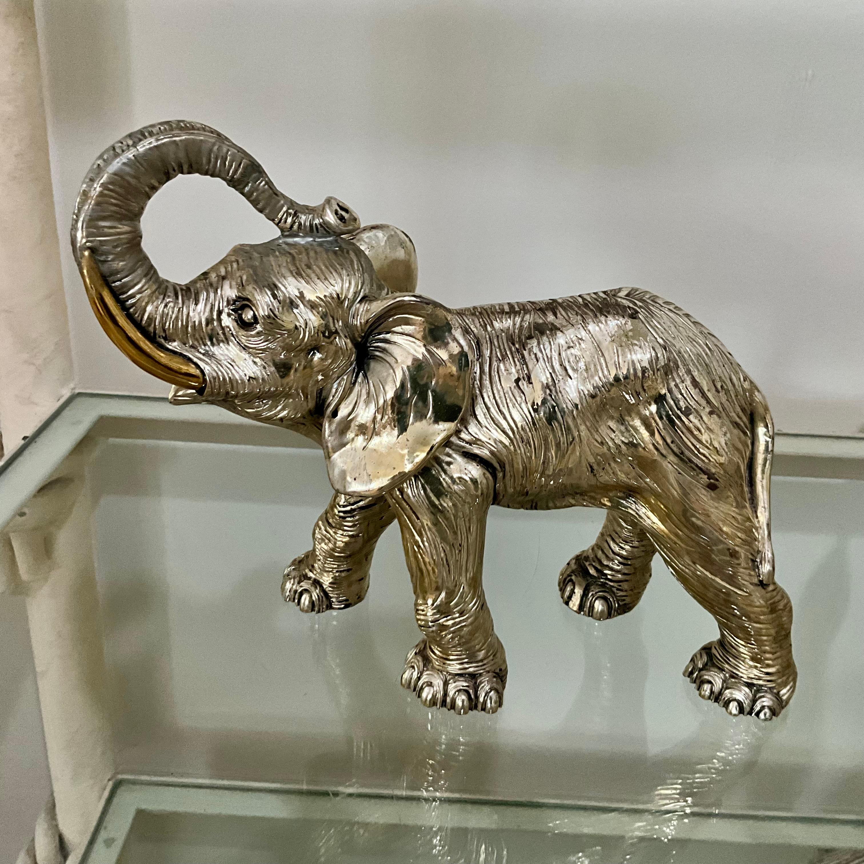 Vintage Sterling Silver Clad Elephant Sculpture with Raised Trunk, 925 Stamp In condizioni buone in vendita a West Palm Beach, US