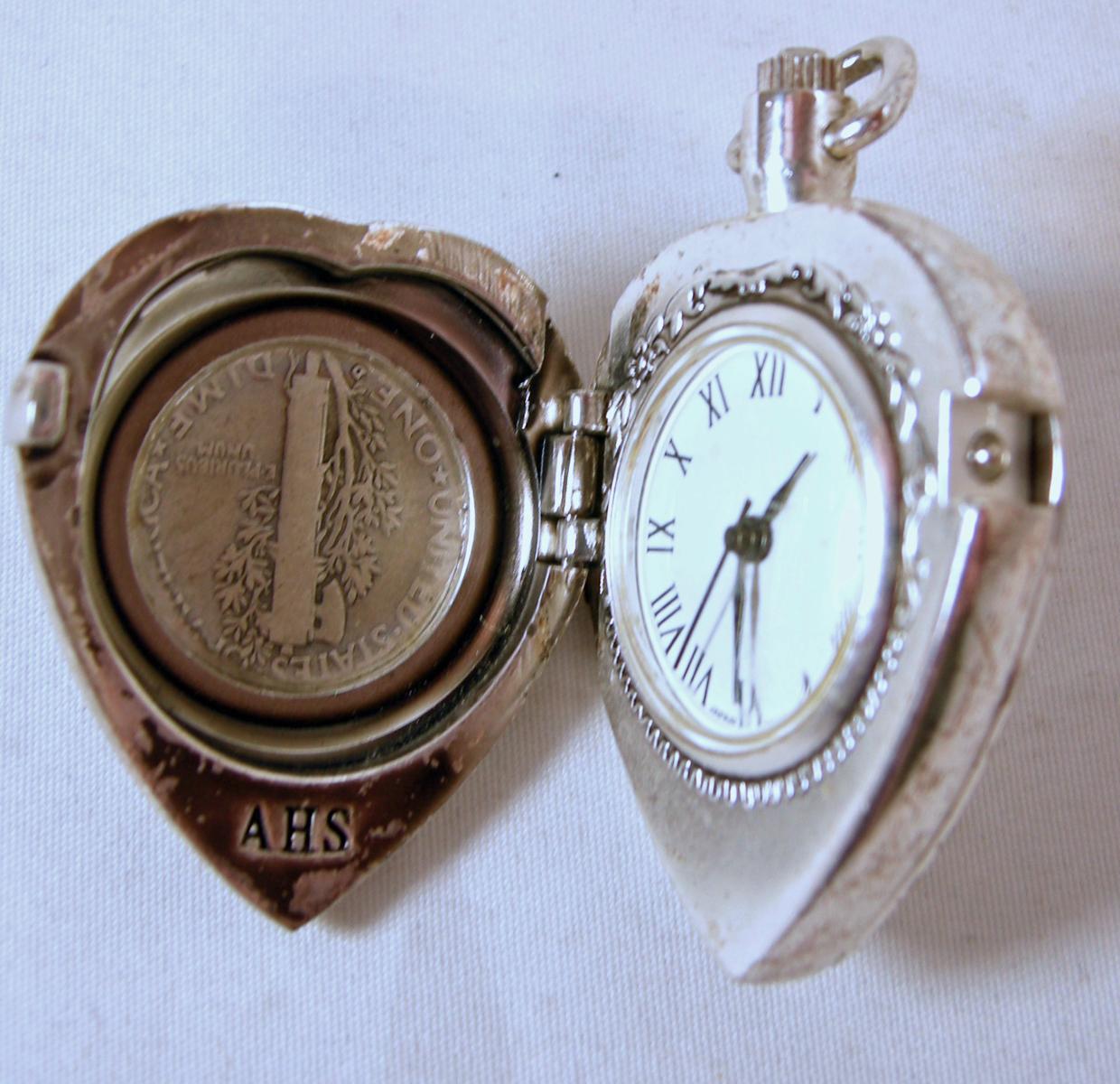 heart vintage watch