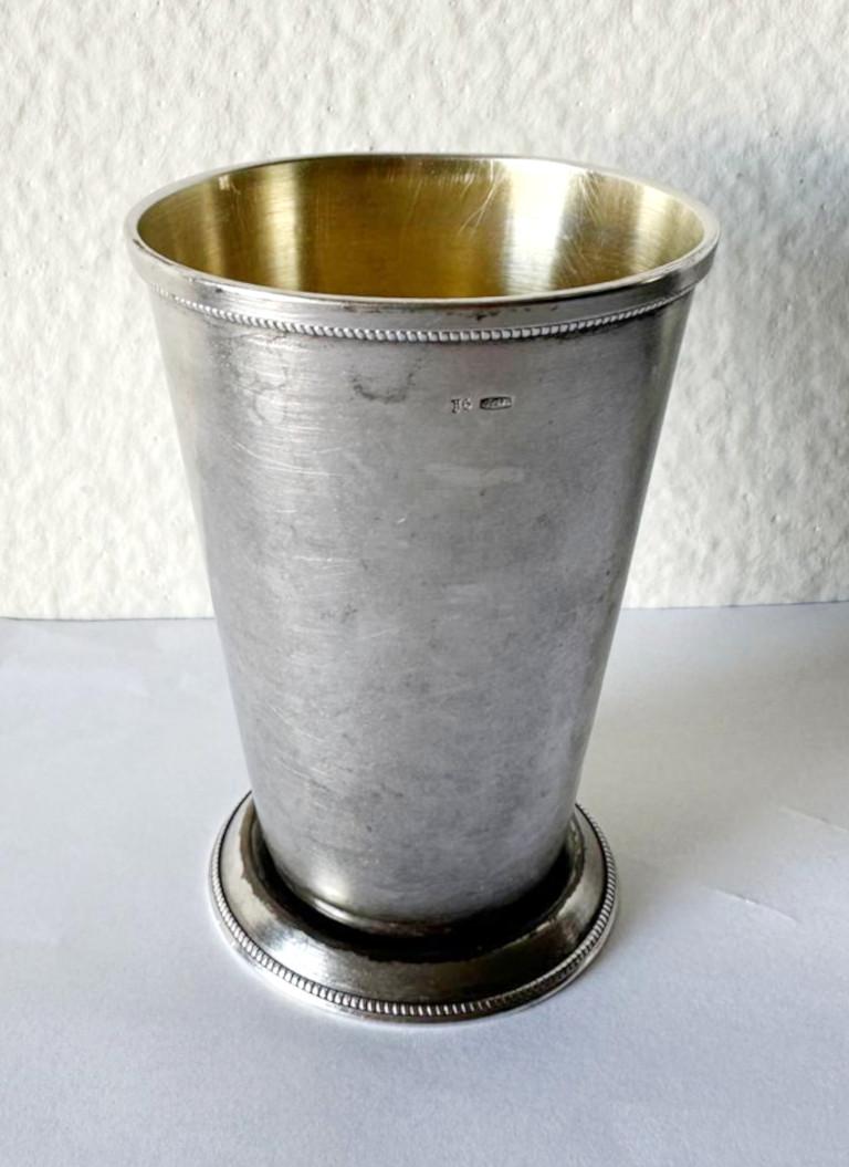 Antique sterling silver cup with gold wash inside, from the Soviet Union in early 20th Century with original J6 875 sterling stamp
Height: 3 inches / Diameter: 2.5 inches
1 available in stock in Los Angeles
Order reference #: AS001