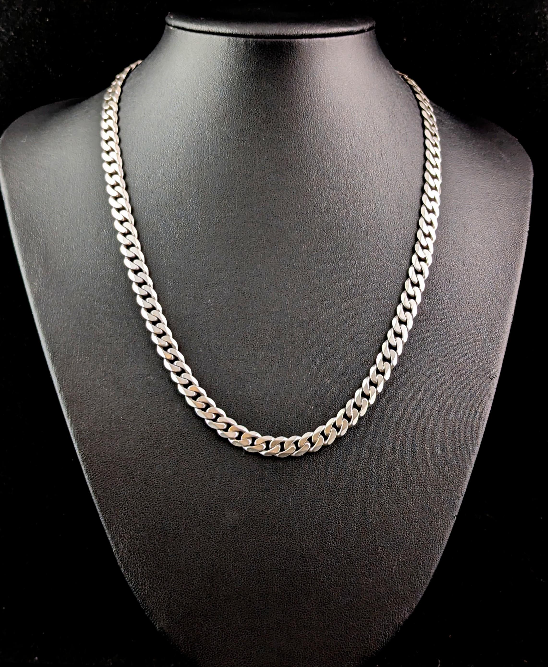 Vintage sterling silver curb link chain necklace  For Sale 3