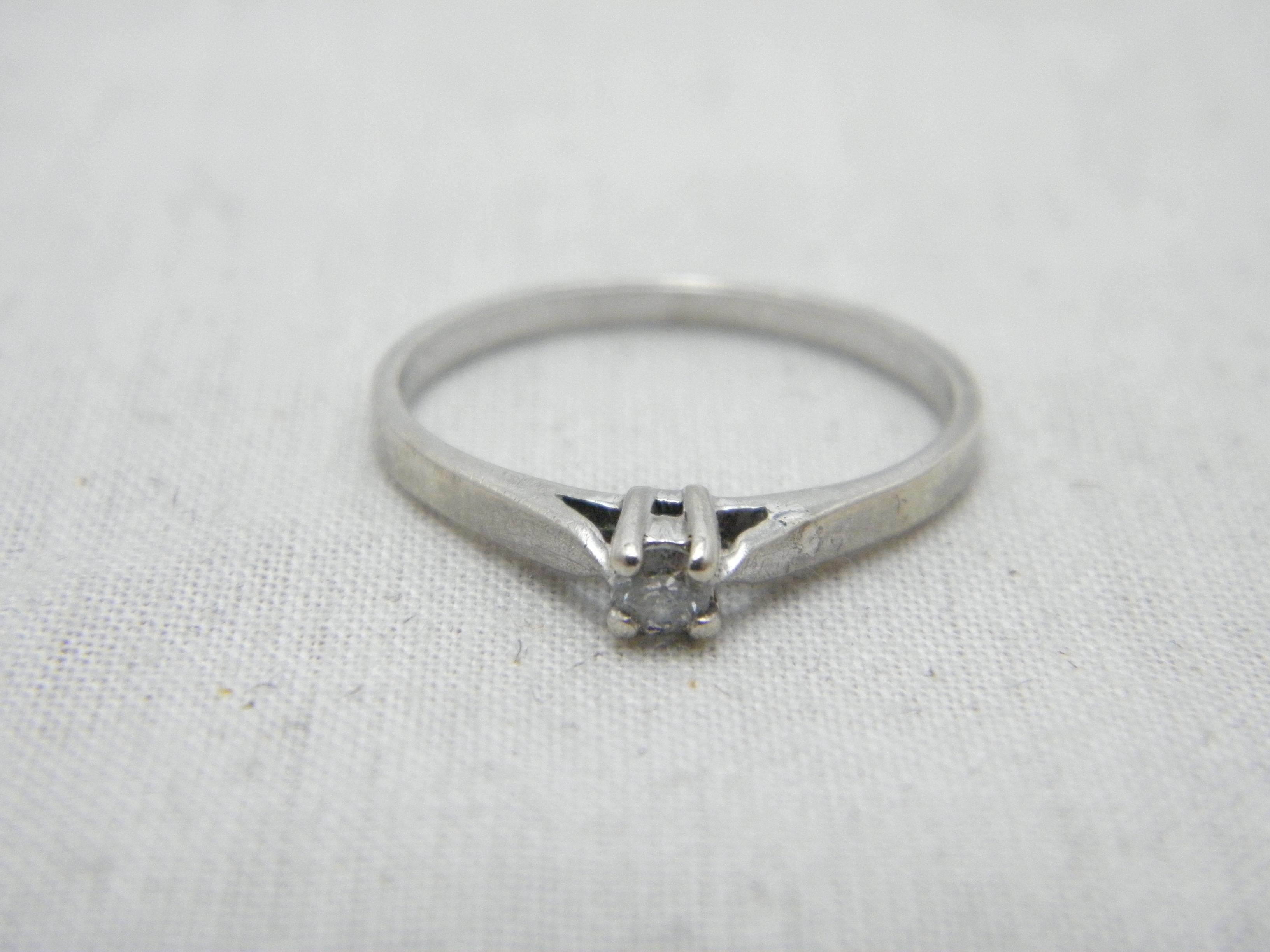 Contemporary Vintage Sterling Silver Diamond Solitaire Ring Size P 7.75 925 Purity Round Cut