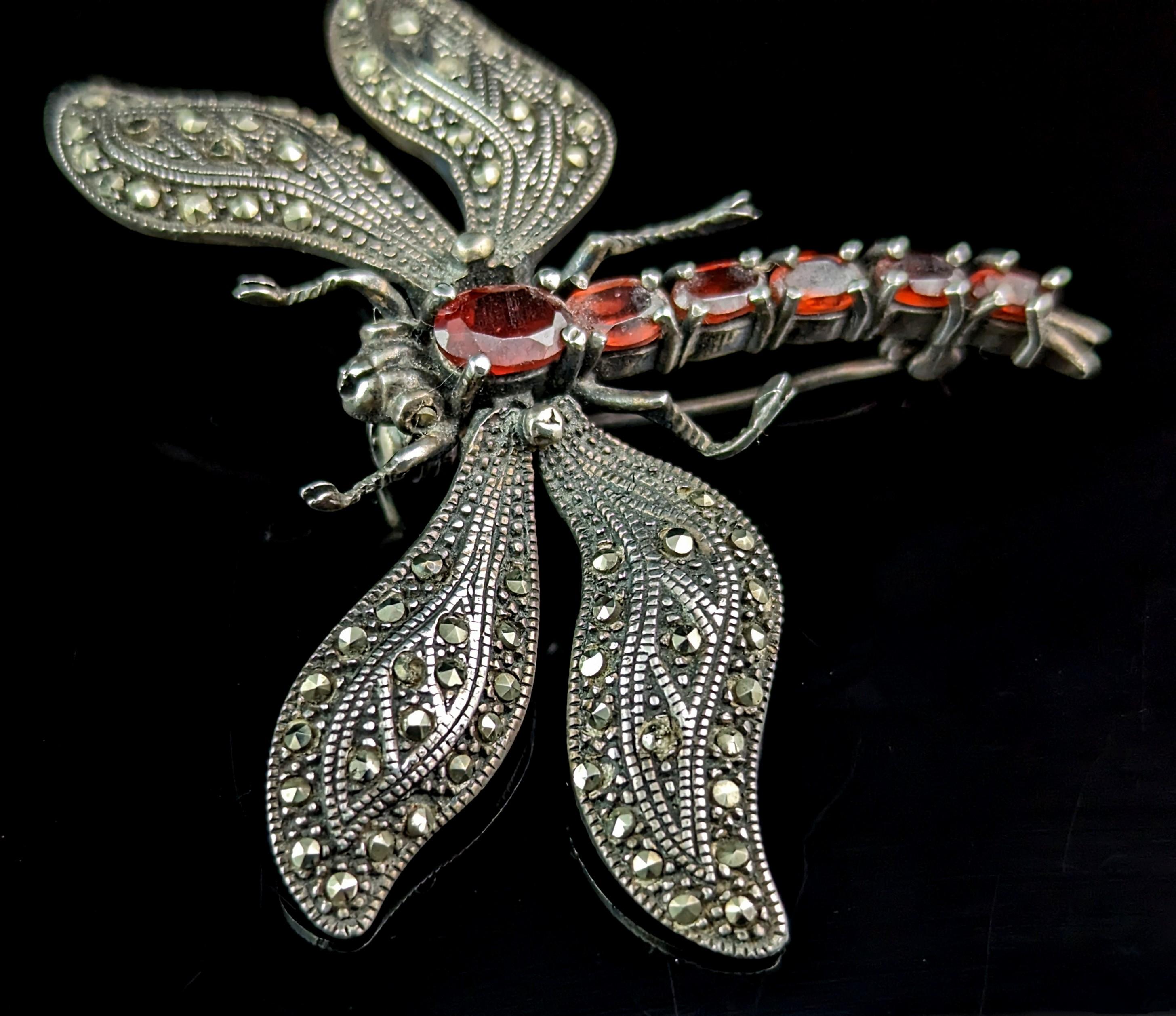 Vintage Sterling silver Dragonfly brooch, Marcasite and Garnet, Large  For Sale 1