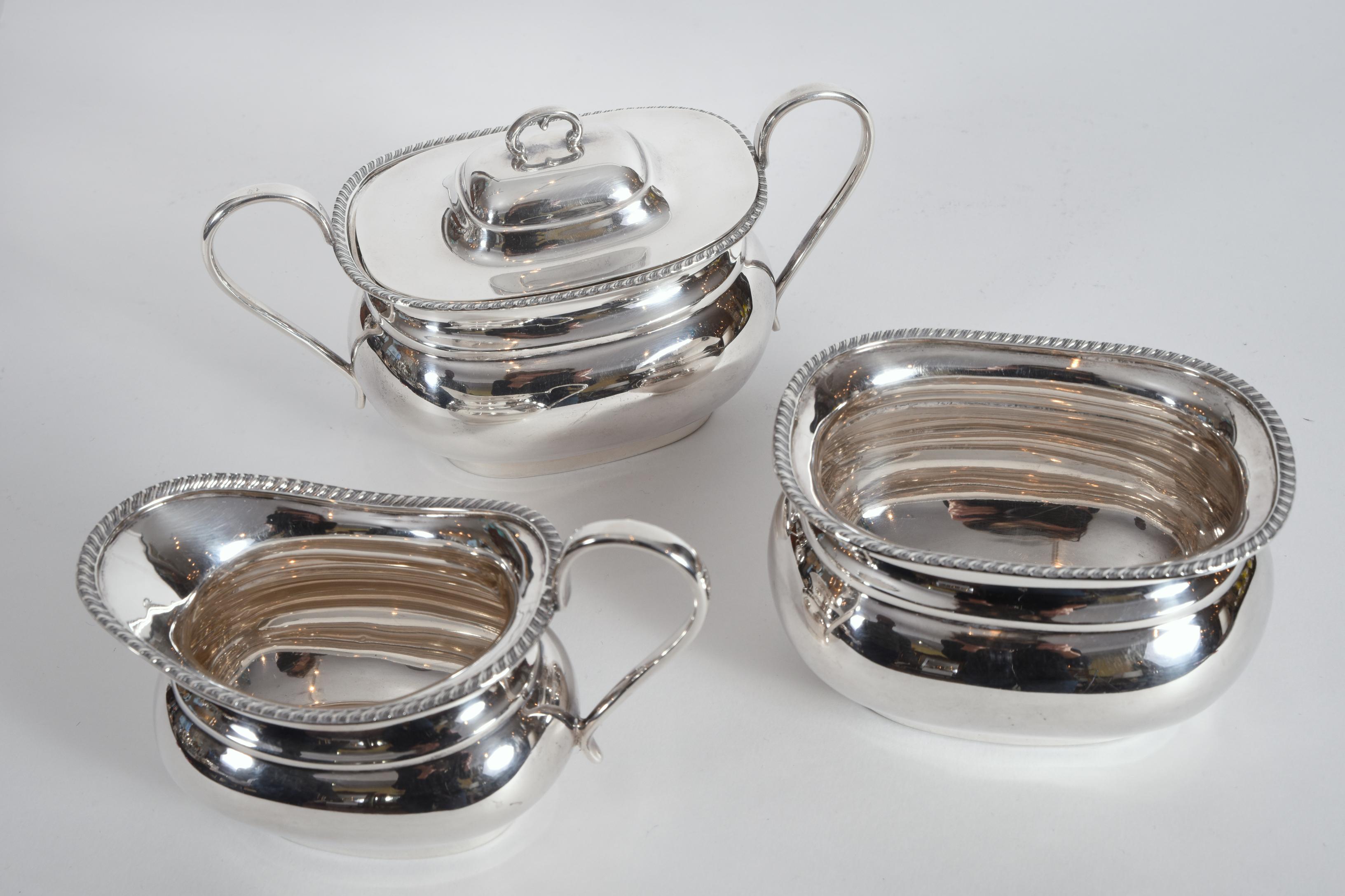 Vintage Sterling Silver English Sheffield Five Pieces Tea or Coffee Service 2